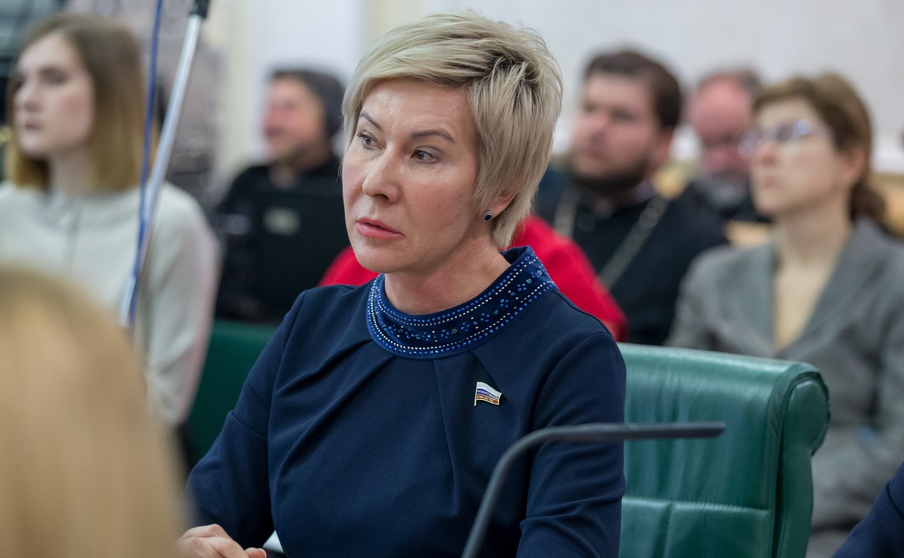 «Круглый стол» в рамках VIII Рождественских парламентских встреч в СФ. Духовно-нравственное и патриотическое воспитание молодежи в свете Великой Победы