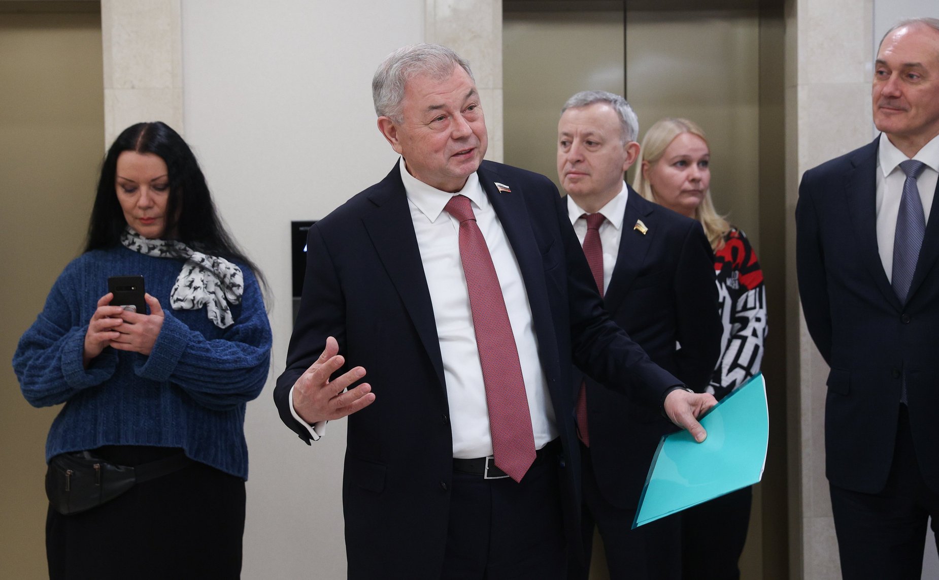 Анатолий Артамонов