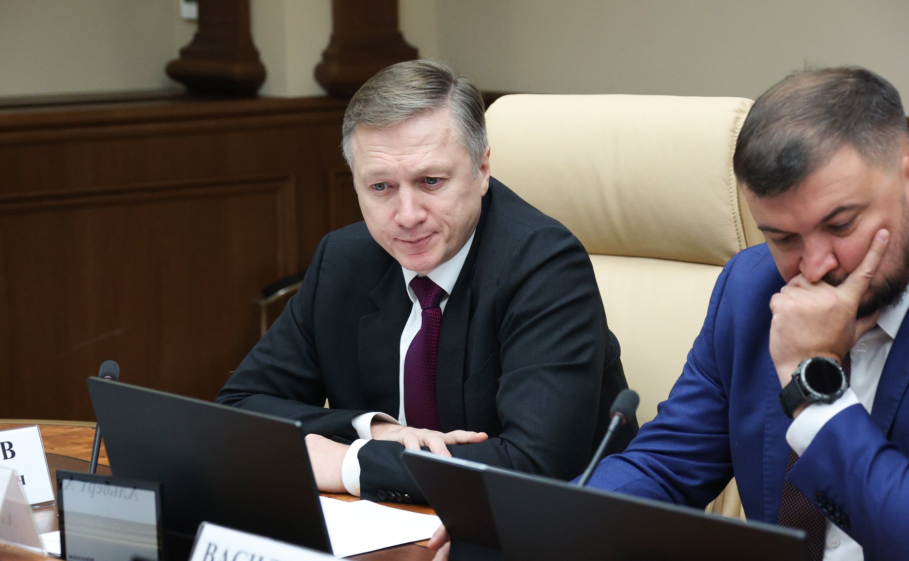 Совещание Комитета СФ по экономической политике «Вопросы увеличения производства автомобилей для оказания услуг такси с учетом требований к уровню их локализации»