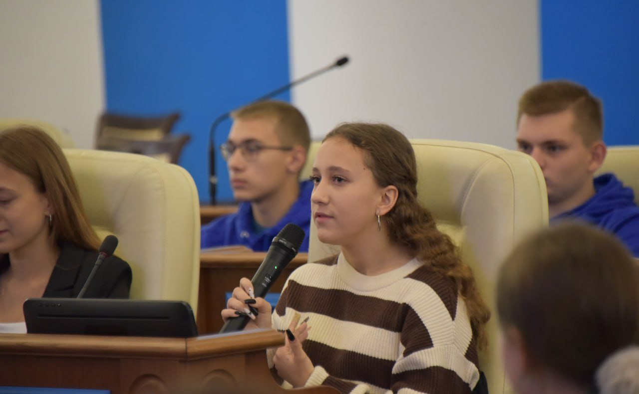 Екатерина Алтабаева встретилась с победителями федерального этапа всероссийской акции «Русский Крым и Севастополь»