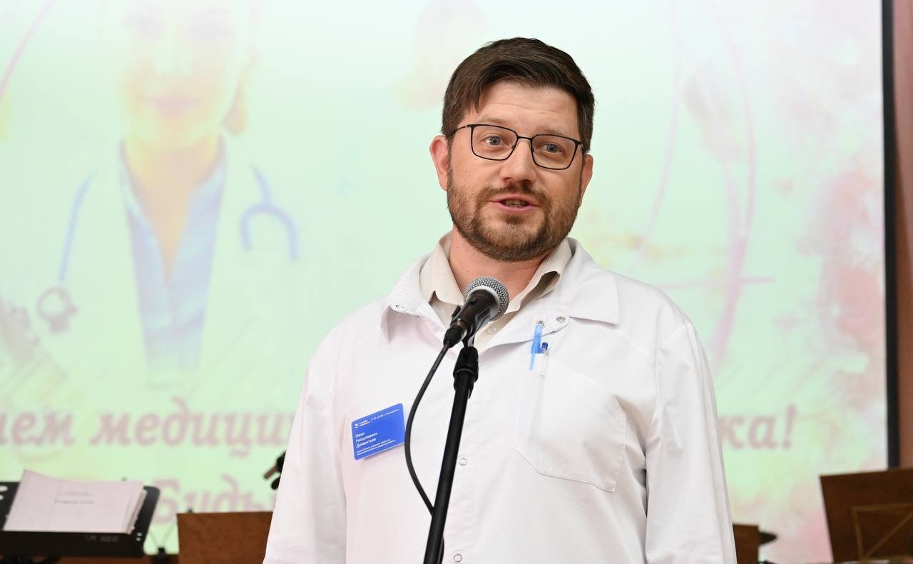 Айрат Гибатдинов поздравил медиков с приближающимся Днем медицинского работника