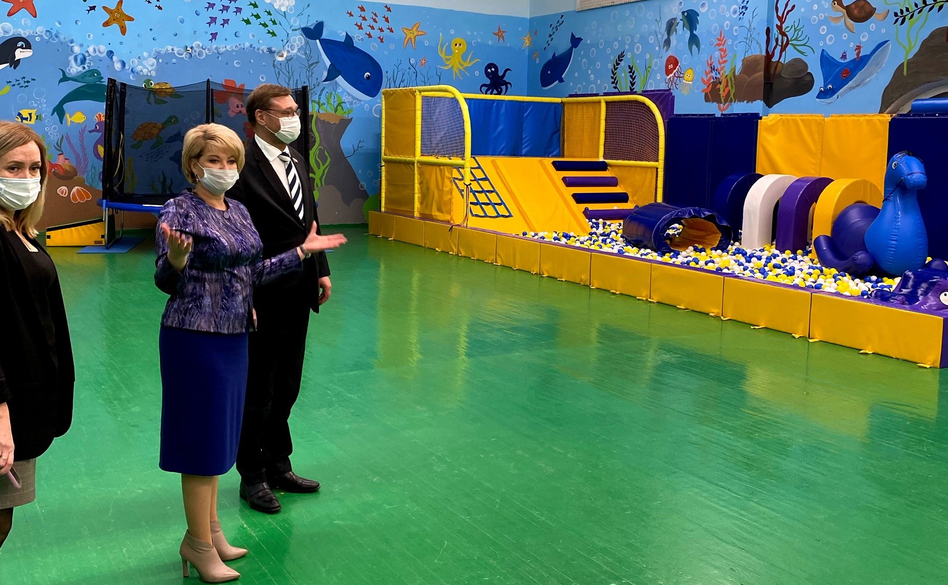 Константин Косачев вместе с министром социального развития Республики Марий Эл Мариной Островской посетил детский дом-интернат «Солнышко» и Шоя-Кузнецовский дом интернат