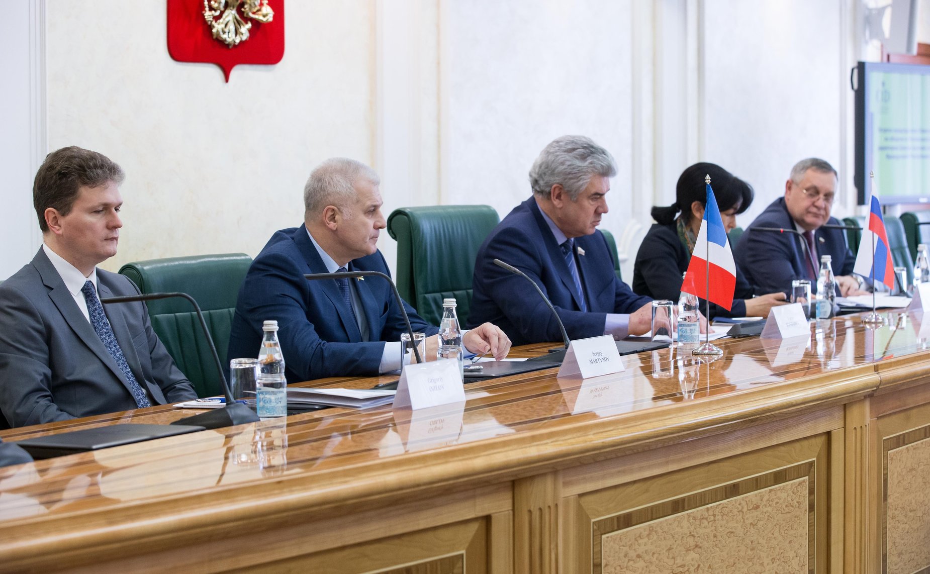 Встреча В. Бондарева с директором Центра высших военных исследований Французской Республики Винсентом Жиро