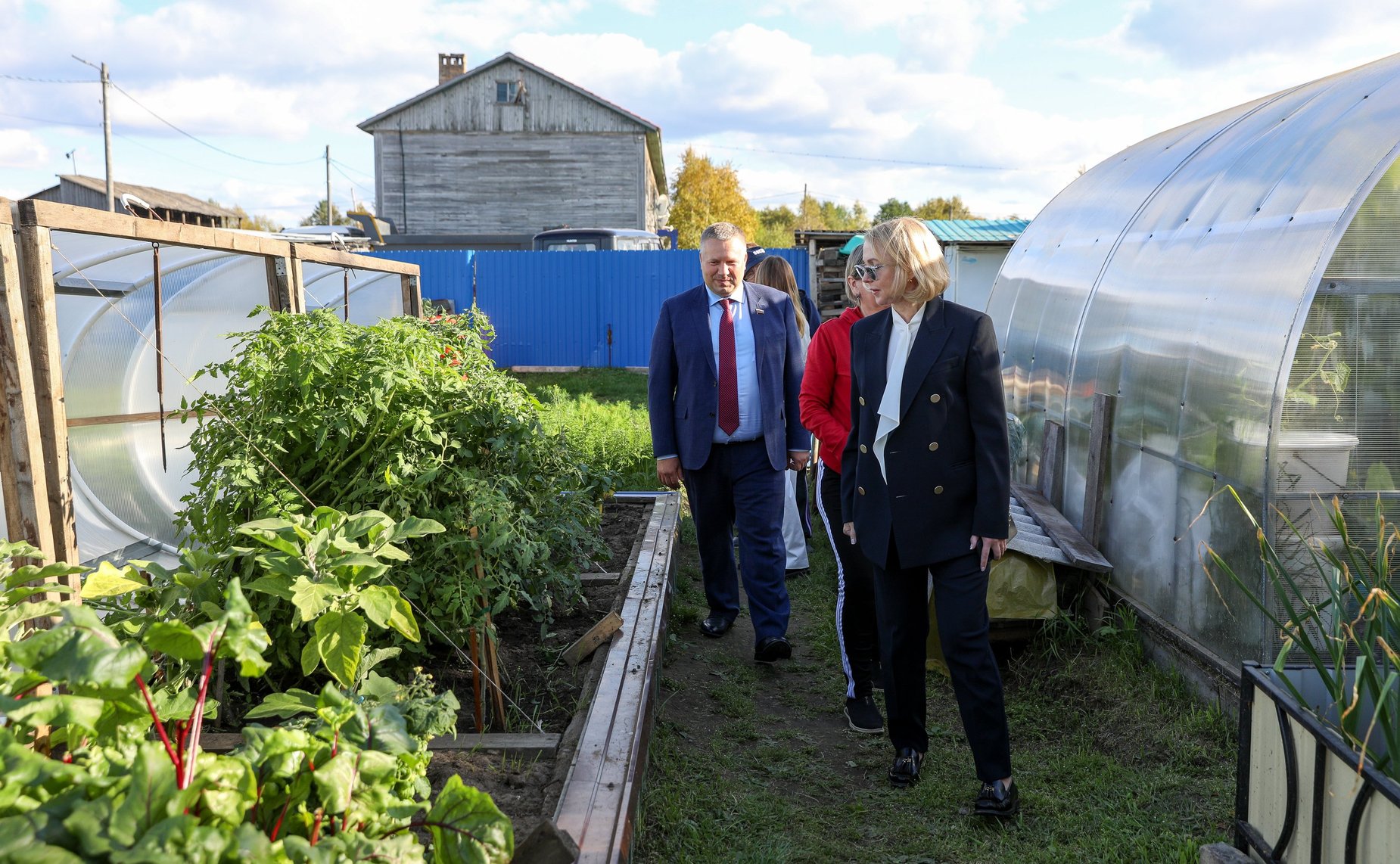 Денис Гусев подвёл итоги муниципального конкурса благоустройства и озеленения территорий многоквартирных жилых домов и индивидуальных приусадебных участков