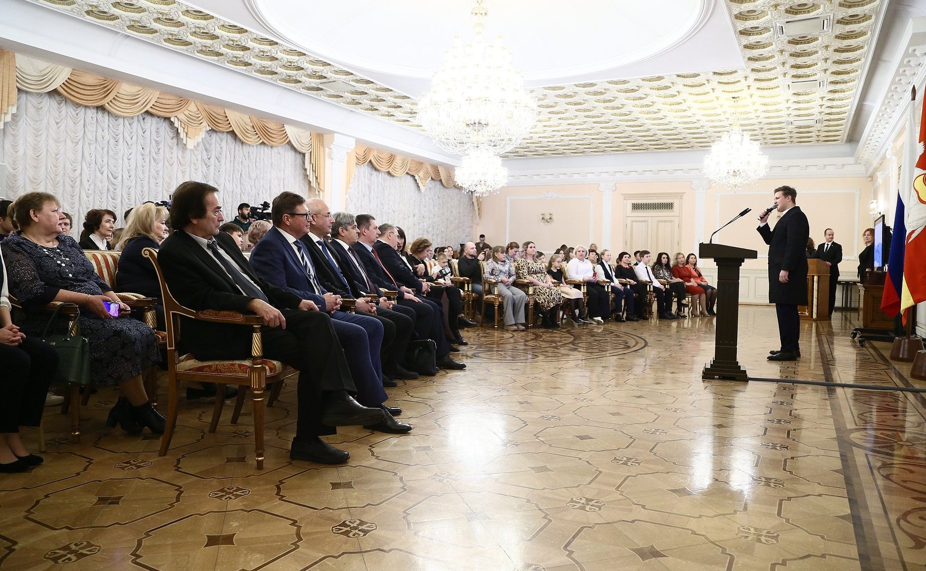 Торжественная церемония подведения итогов участия челябинских школьников в шестом Всероссийском детском конкурсе, проходящем при поддержке Совета Федерации