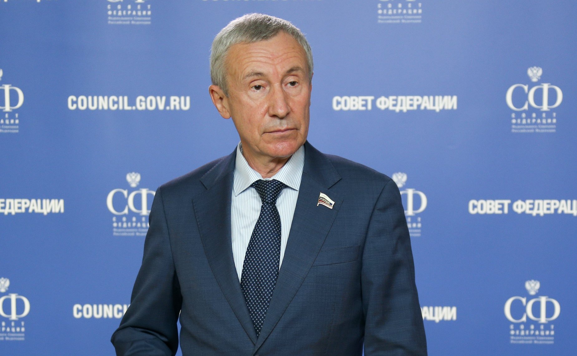 Брифинг председателя Временной комиссии СФ по защите государственного суверенитета и предотвращению вмешательства во внутренние дела РФ Андрея Климова