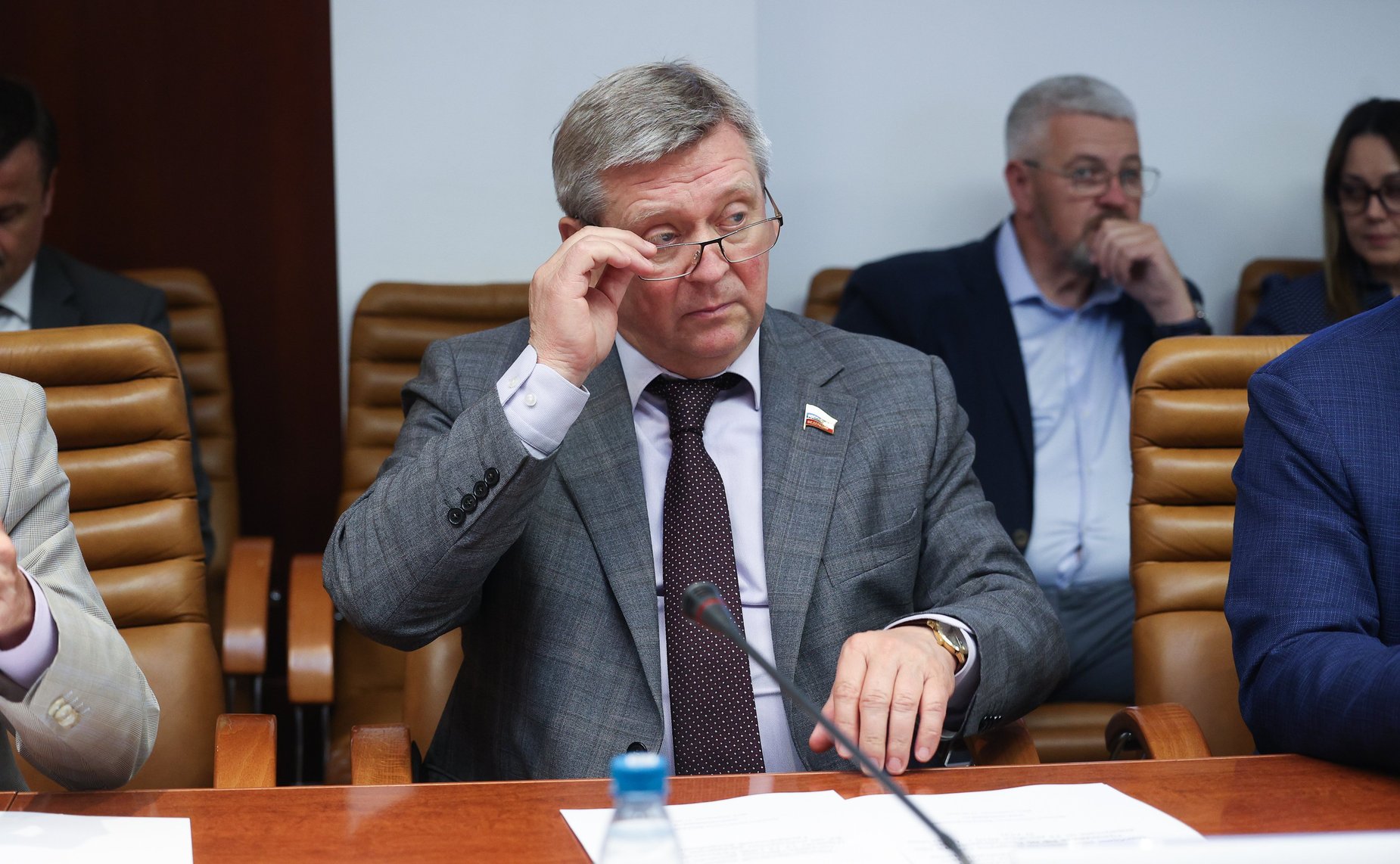 Александр Лутовинов