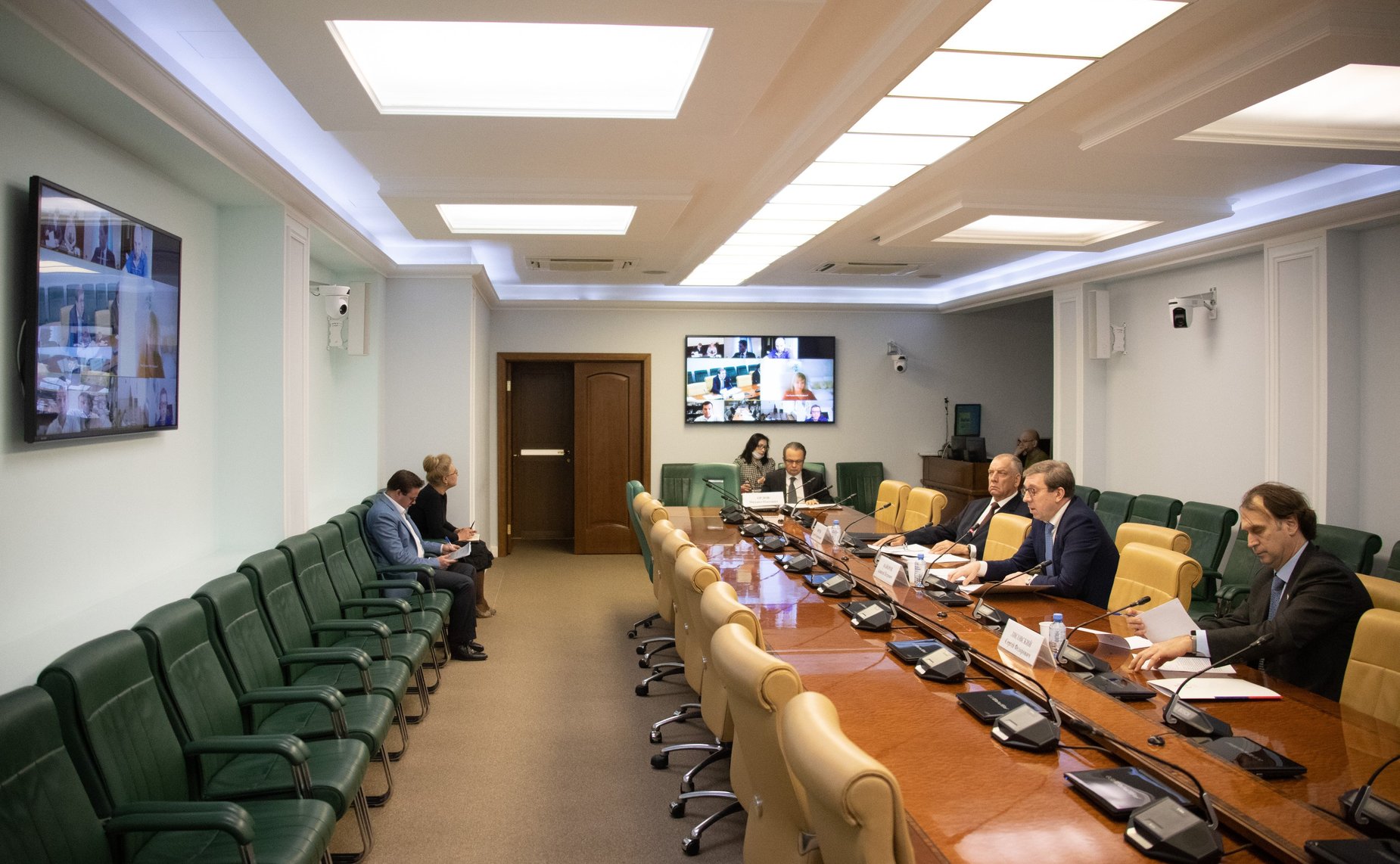 Совещание «О ходе проведения эксперимента по маркировке средствами идентификации упакованной воды»