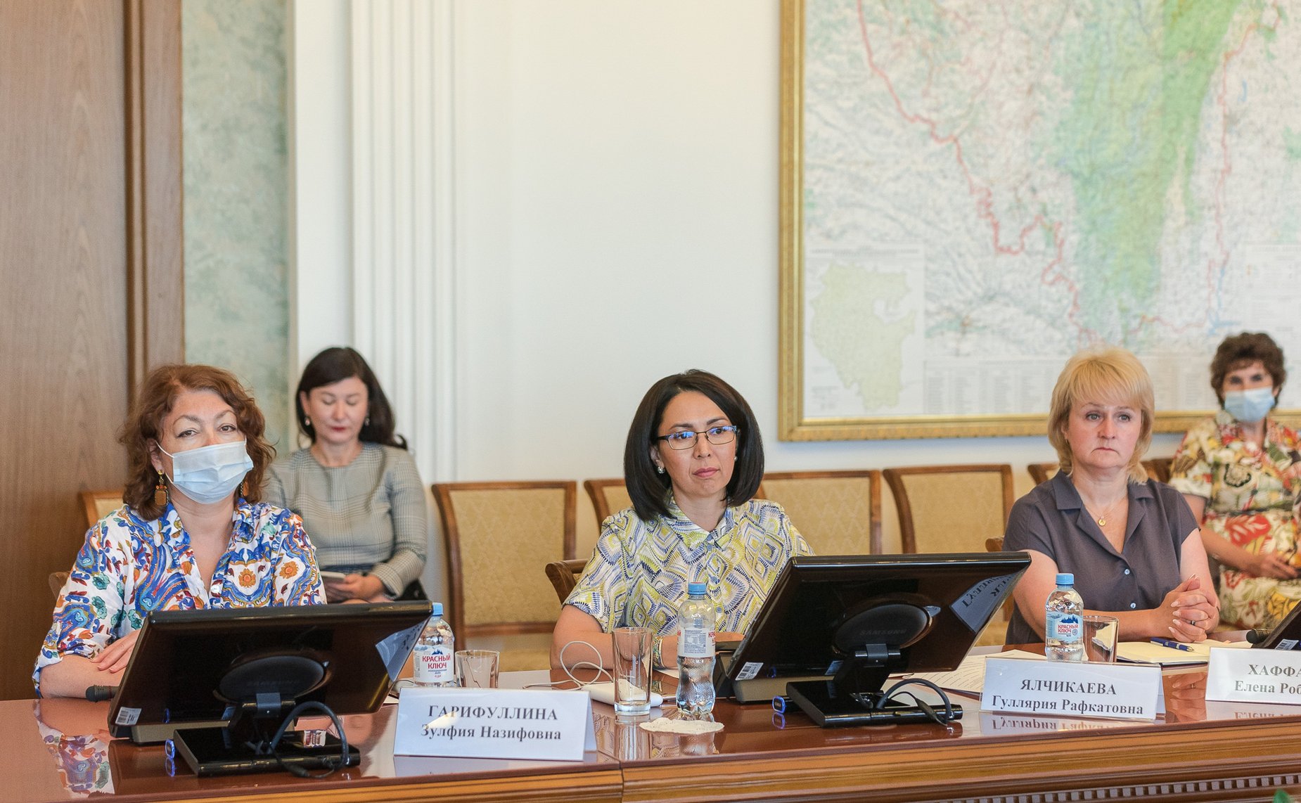 Лилия Гумерова провела совещание по организации летней детской оздоровительной кампании в Башкортостане