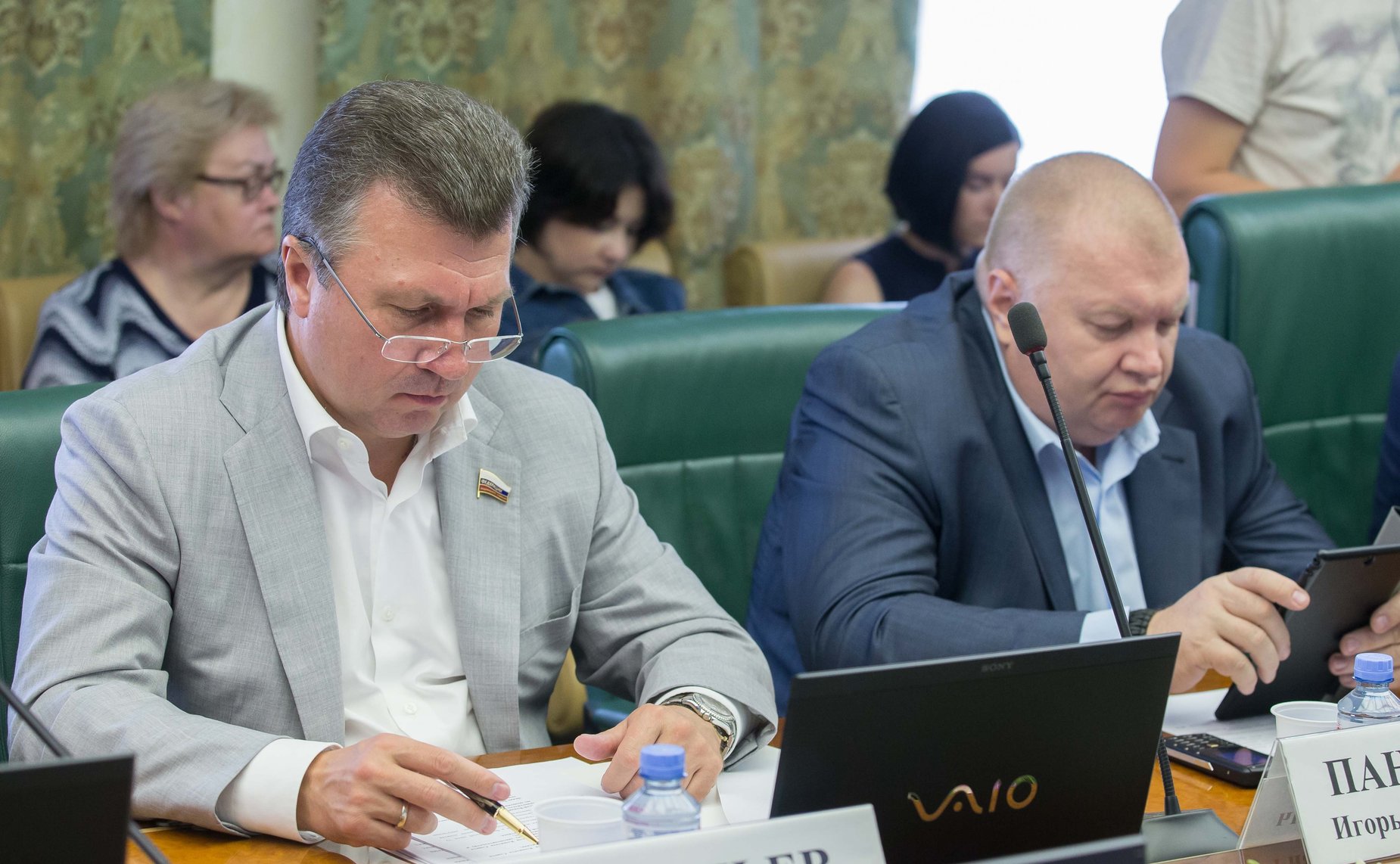 В. Васильев и И. Панченко