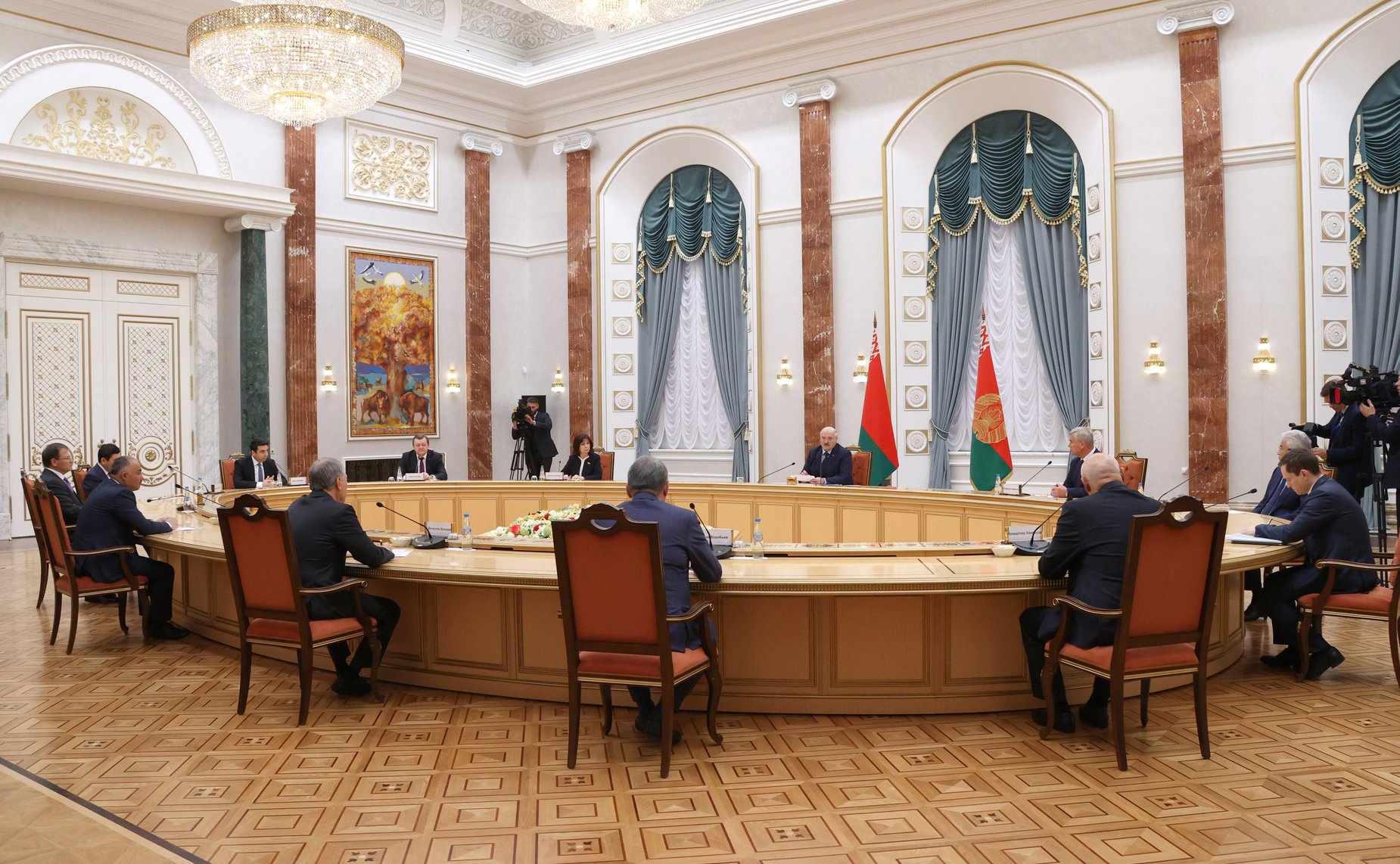 Встреча членов Совета ПА ОДКБ с Президентом Республики Беларусь Александром Лукашенко