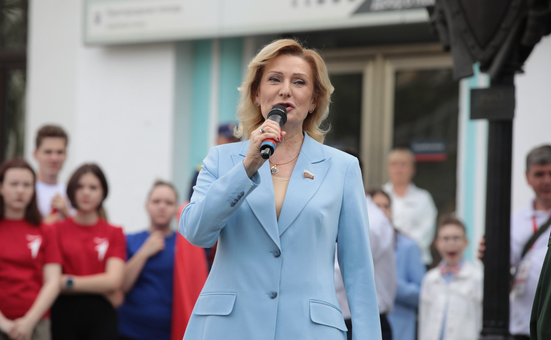 Инна Святенко встретила школьников прибывших в Москву на «Поезде памяти»