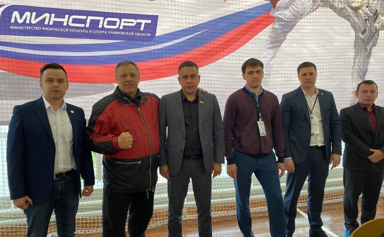 Айрат Гибатдинов принял участие в торжественном открытии Чемпионата и первенства региона по всестилевому каратэ в поддержку специальной военной операции