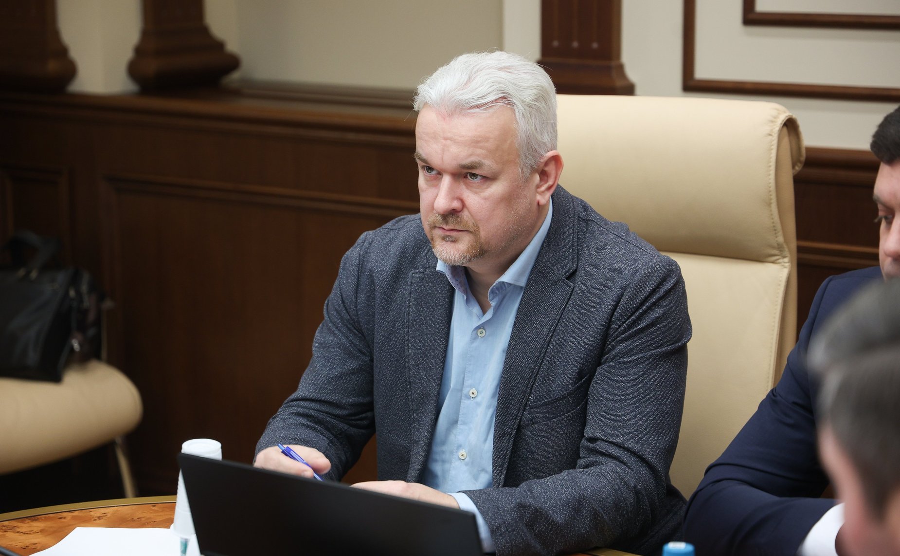 Совещание Комитета Совета Федерации по экономической политике «Пути решения административных, технических и кадровых проблем малой авиации»