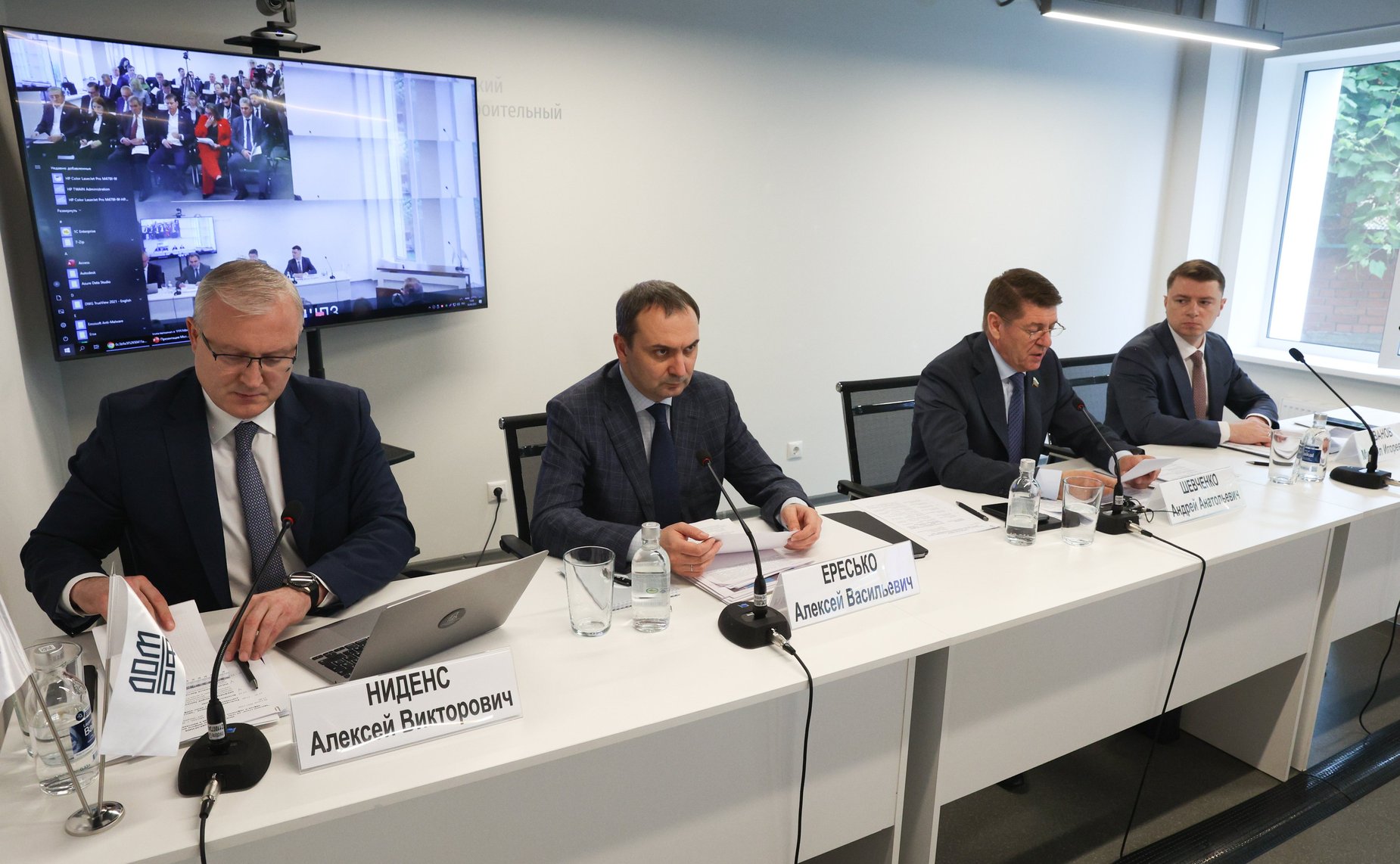 Круглый стол Комитета СФ по федеративному устройству, региональной политике, МСУ и делам Севера