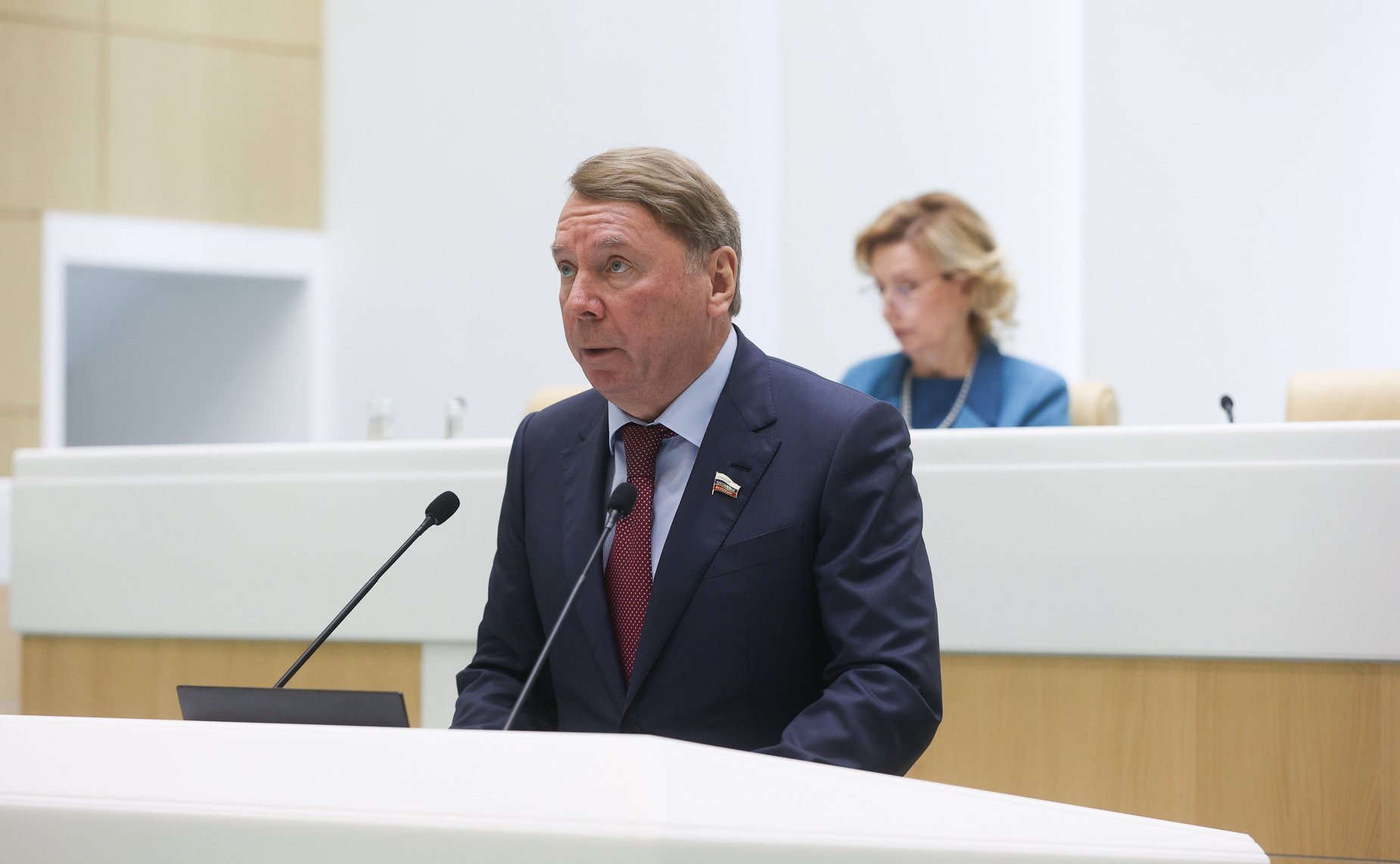 Владимир Кожин