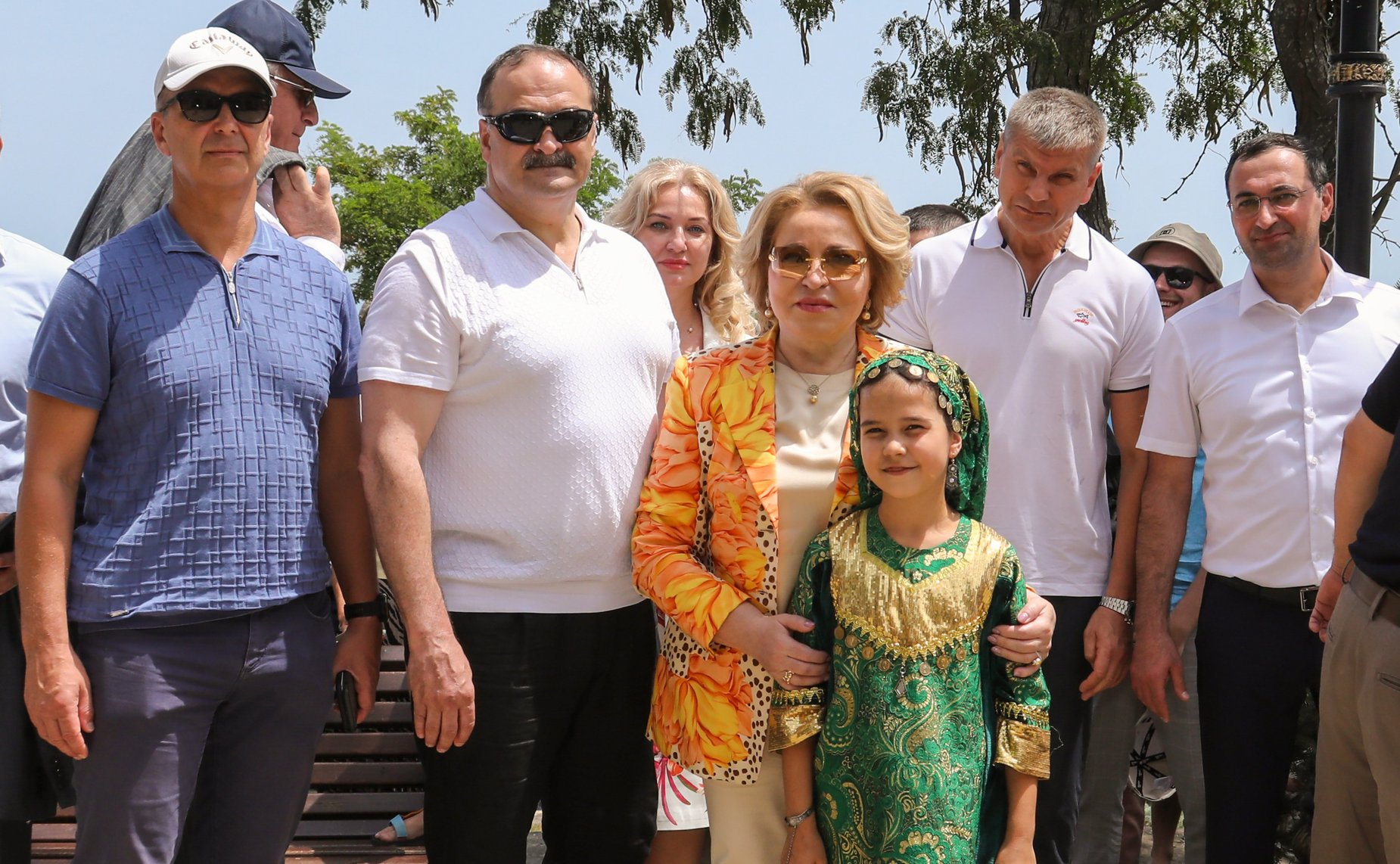 Валентина Матвиенко осмотрела выставку народно-художественных промыслов в Дербенте