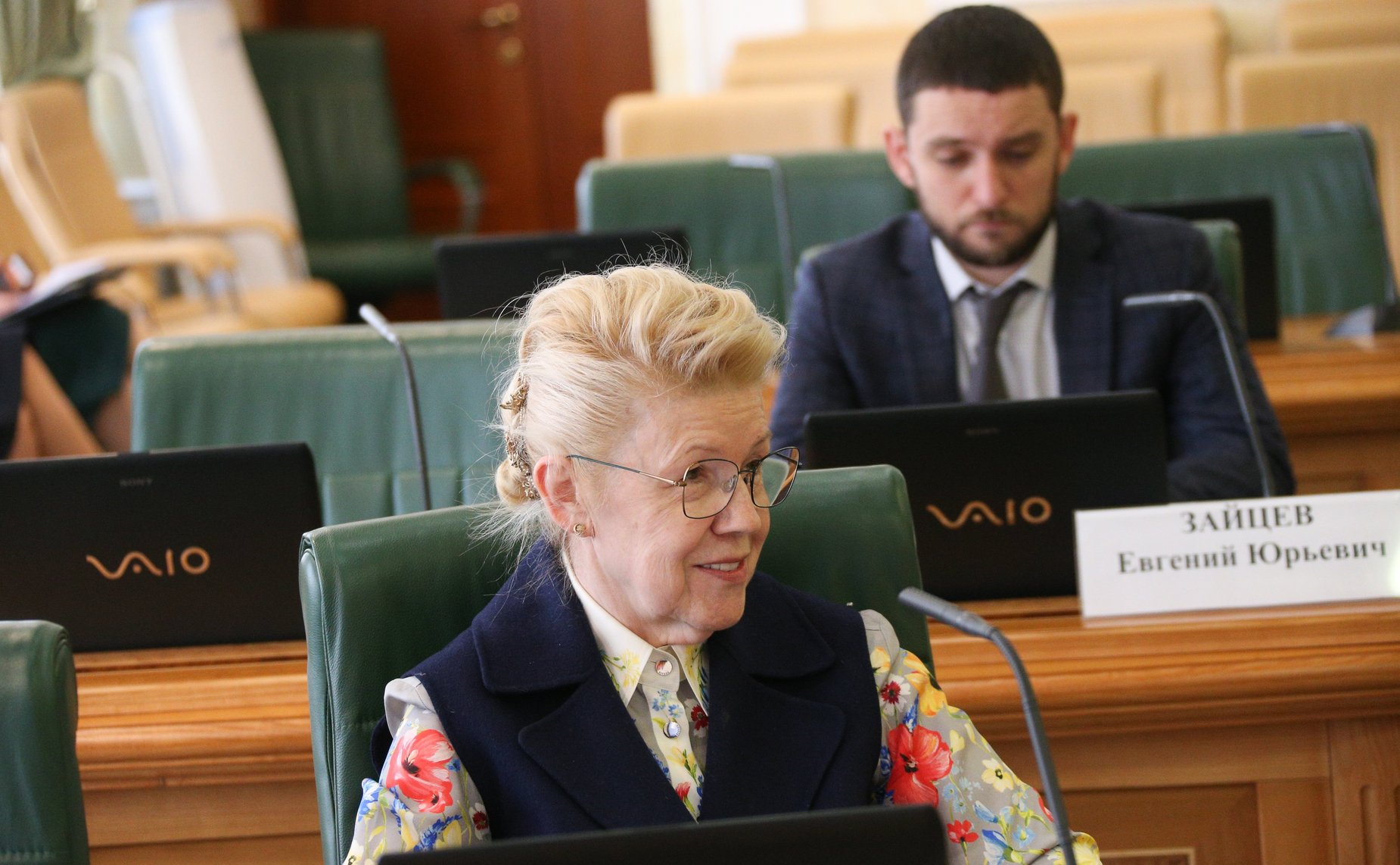 Елена Мизулина