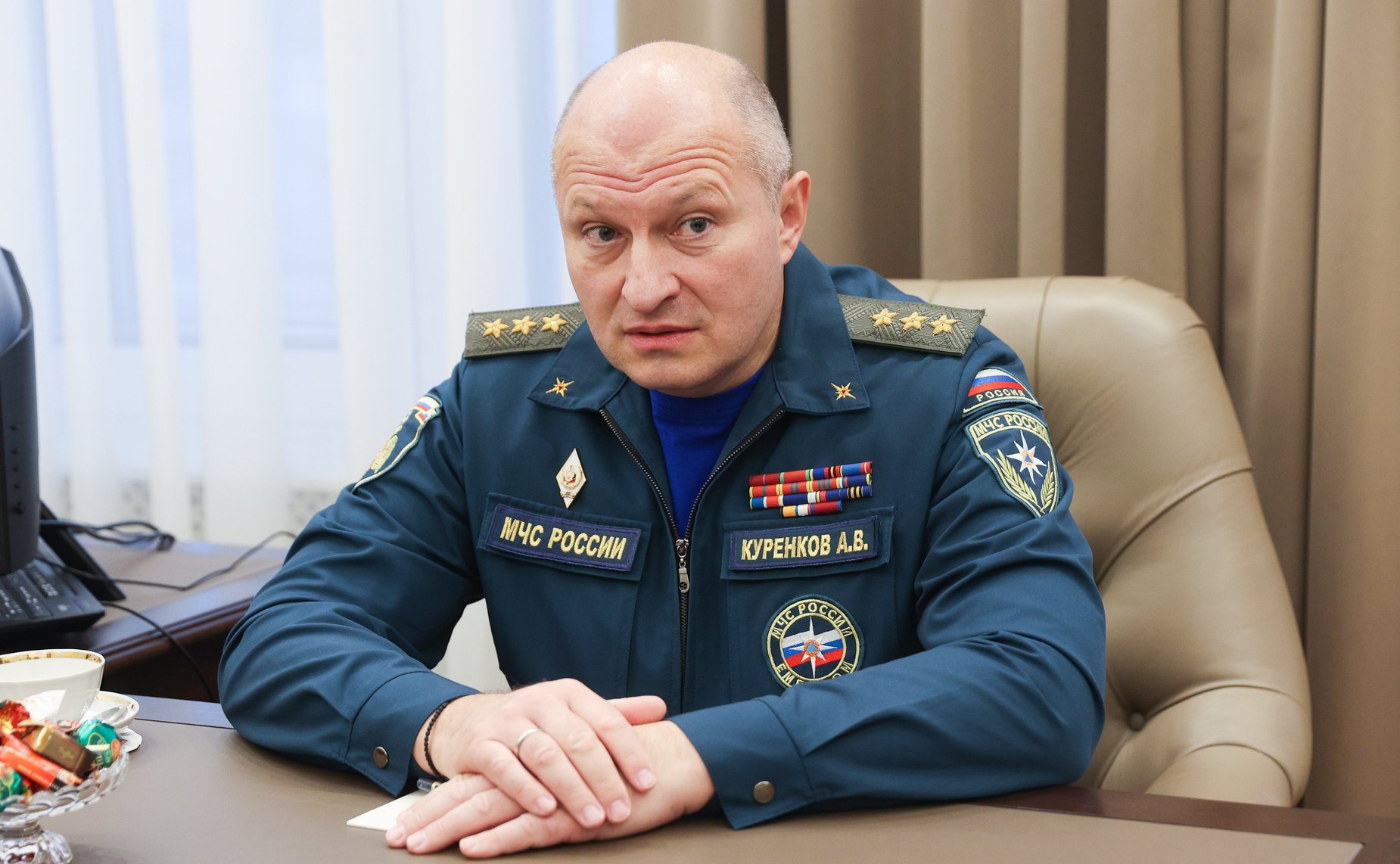 Открытие выставки «Служим Отечеству и МЧС России»