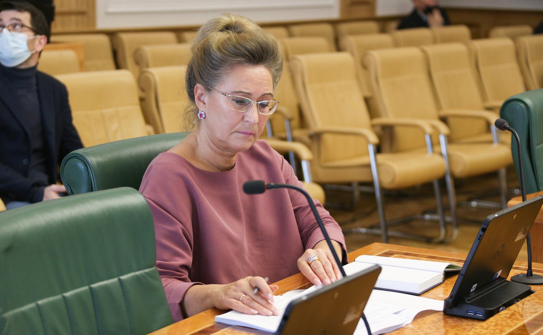 Парламентские слушания Комитета СФ по аграрно-продовольственной политике и природопользованию совместно с Комитетом СФ по экономической политике