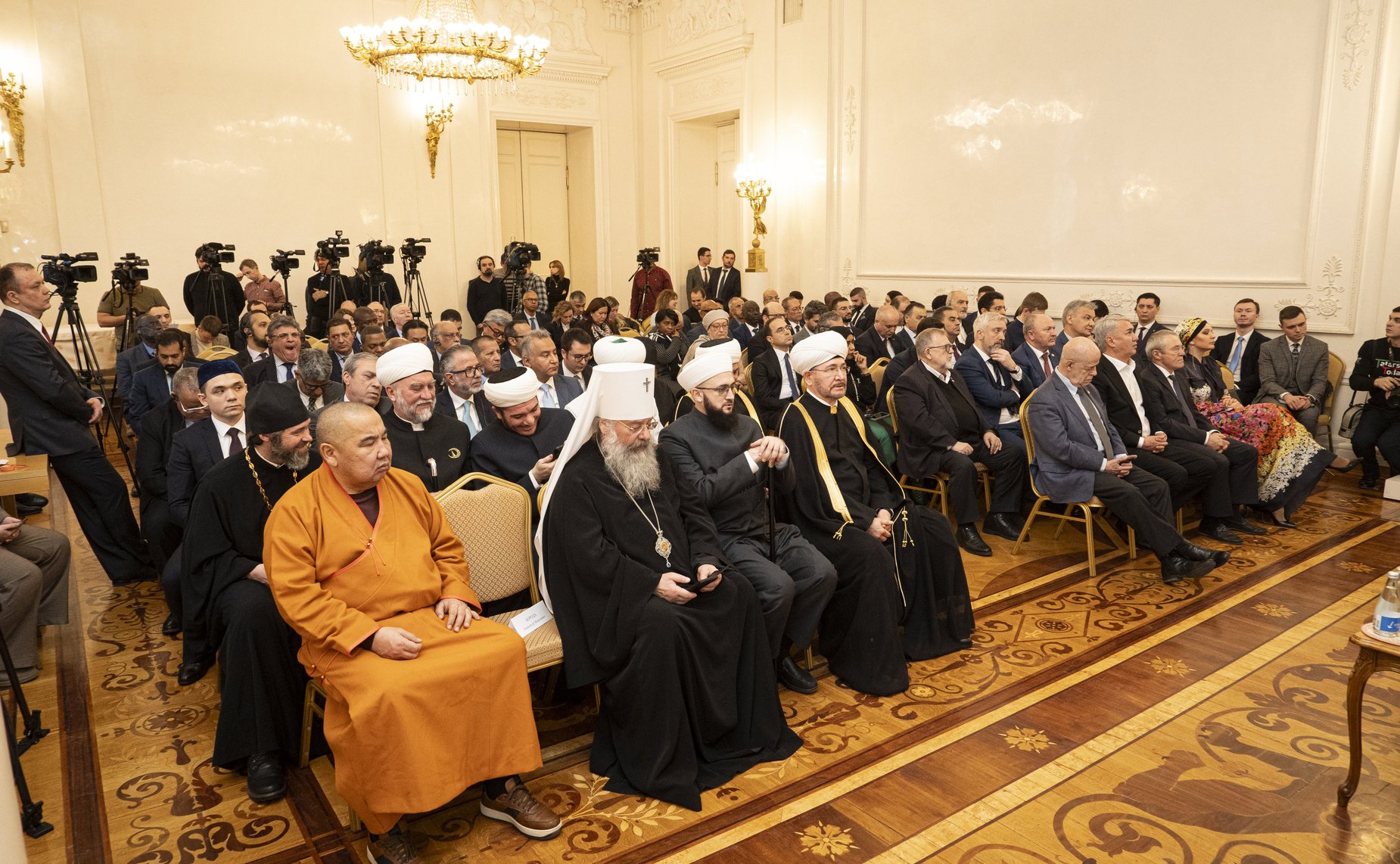 Встреча руководства Группы «Россия – Исламский мир» с послами государств-членов Организации исламского сотрудничества