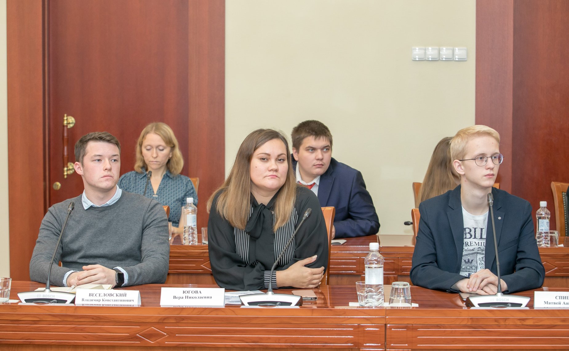 Заседание Дискуссионного клуба при Молодежном парламенте Вологодской области