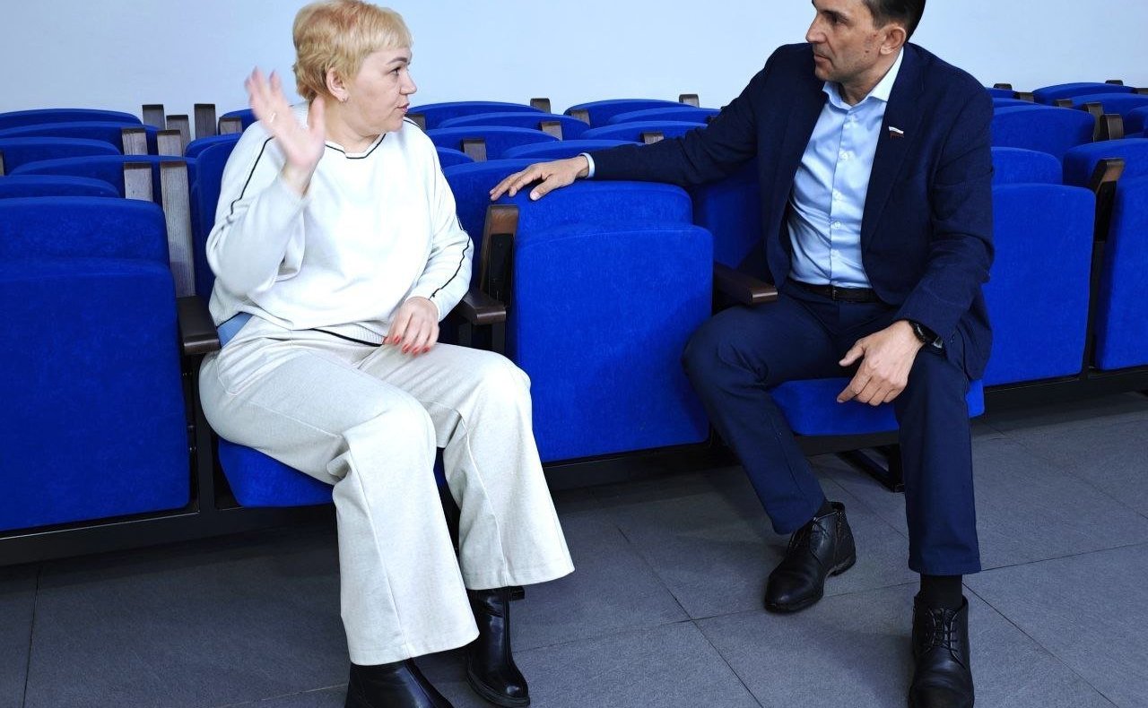 Андрей Хапочкин проконтролировал ход выполнения национальных проектов в Сахалинской области