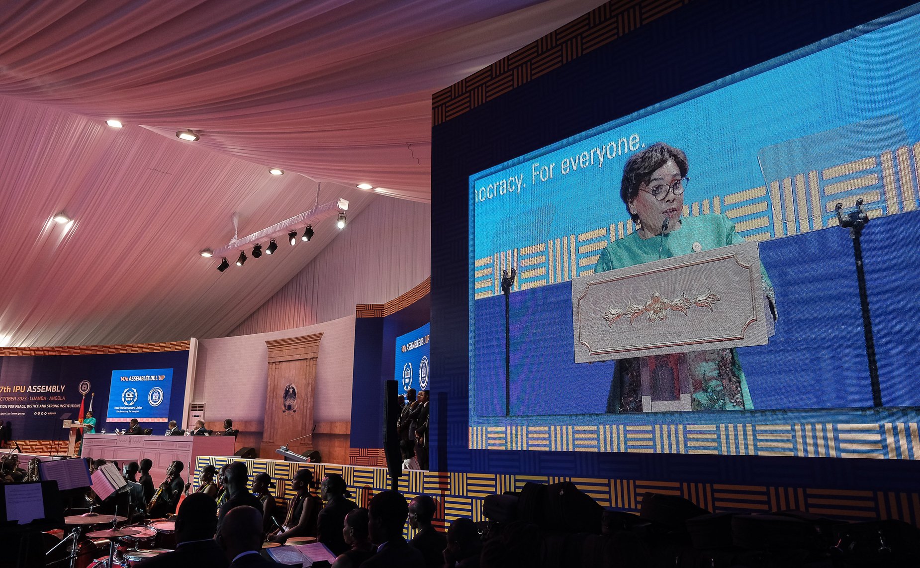 Инна Святенко в рамках 147-й Ассамблеи Межпарламентского союза приняла участие в тематической дискуссии «Женщины в политике: Продолжать действовать или уходить из политики?»