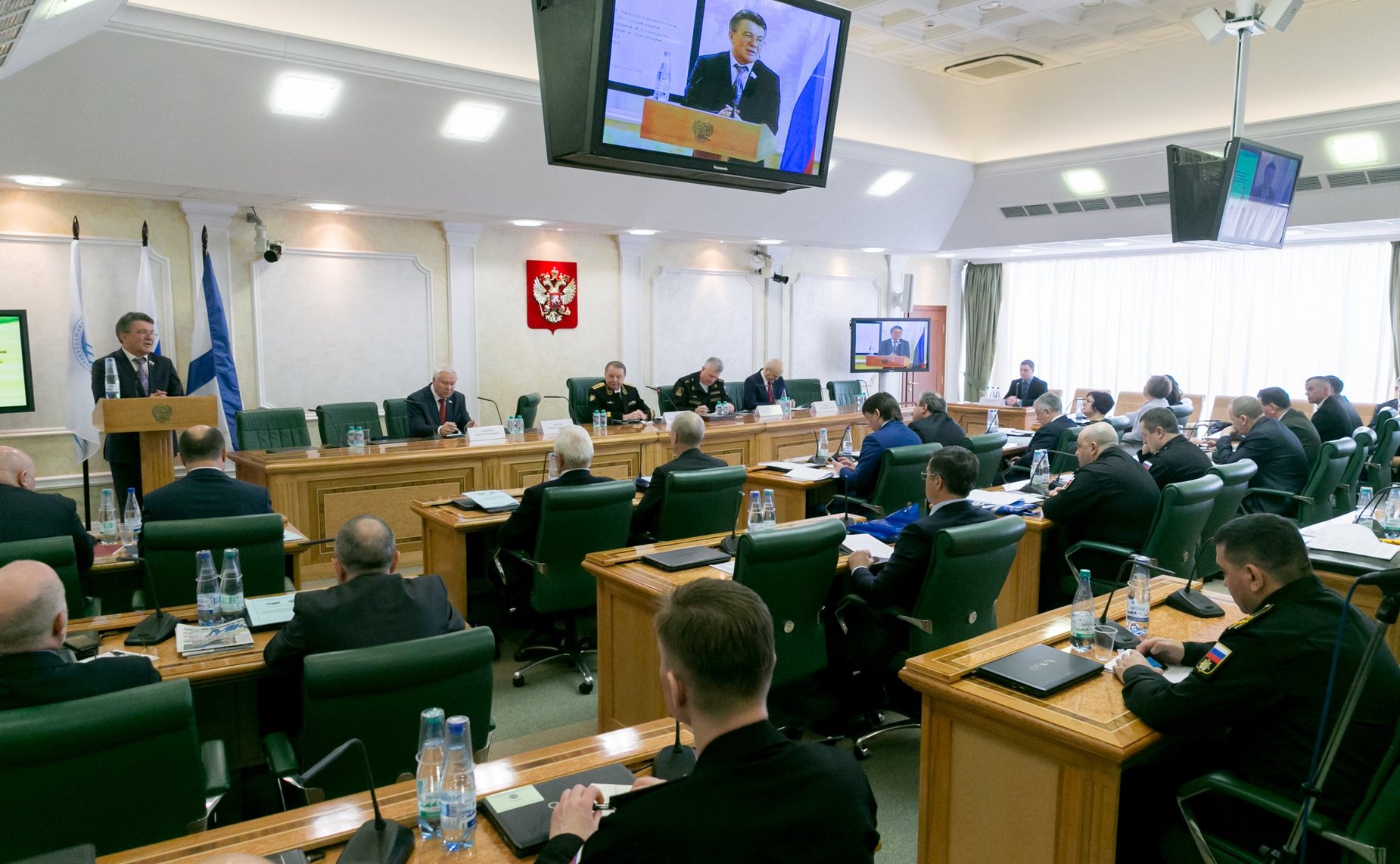 Озеров Виктор Алексеевич, председатель Комитета СФ по обороне и безопасности