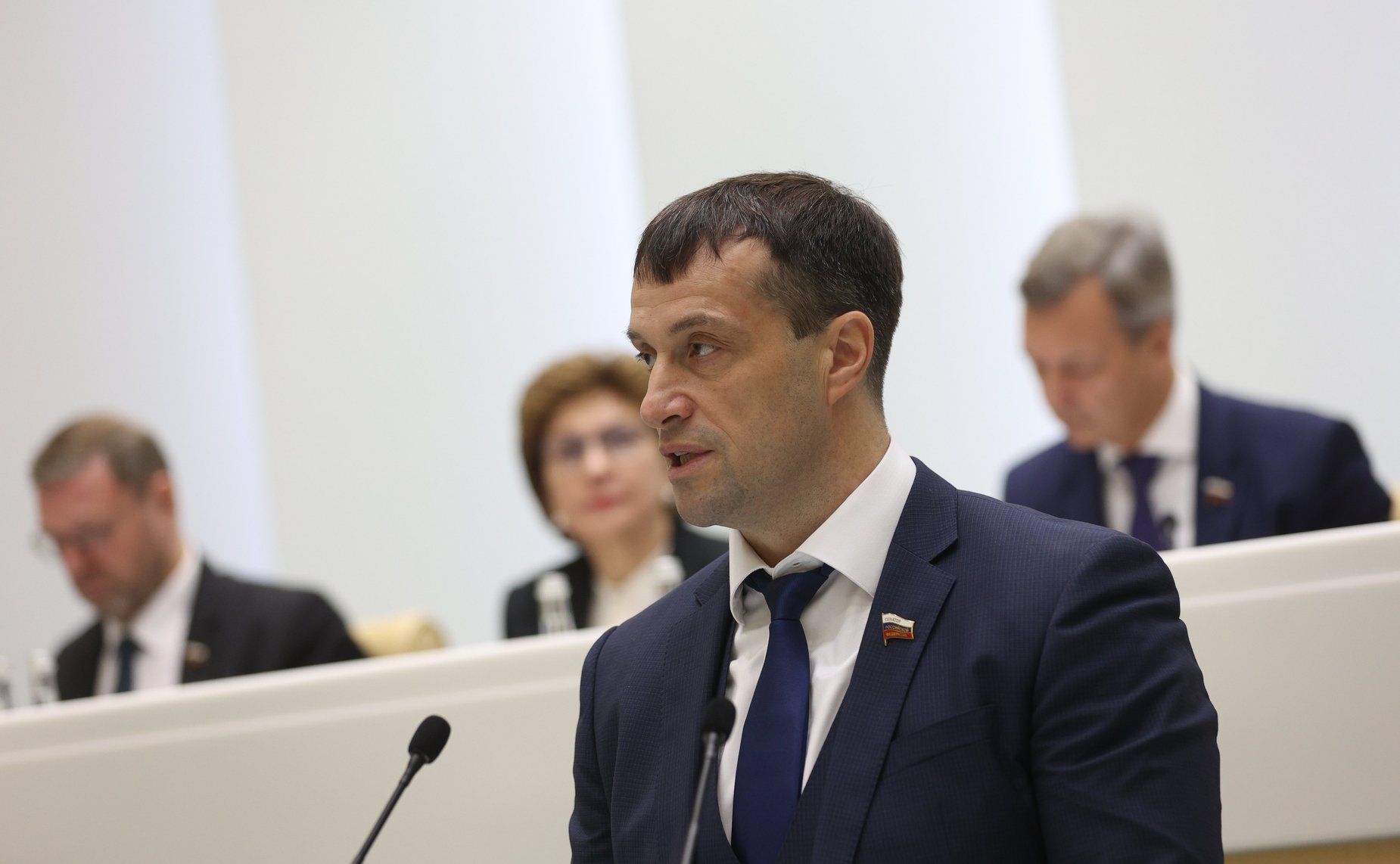 Эдуард Исаков