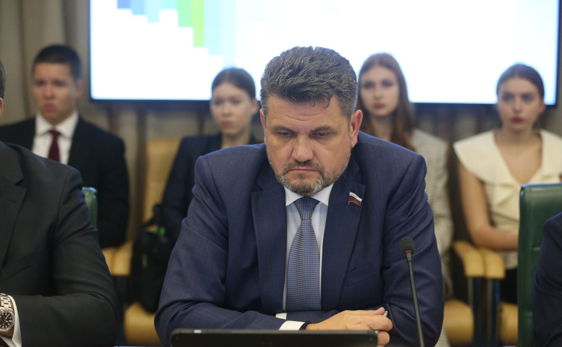 Александр Жуков