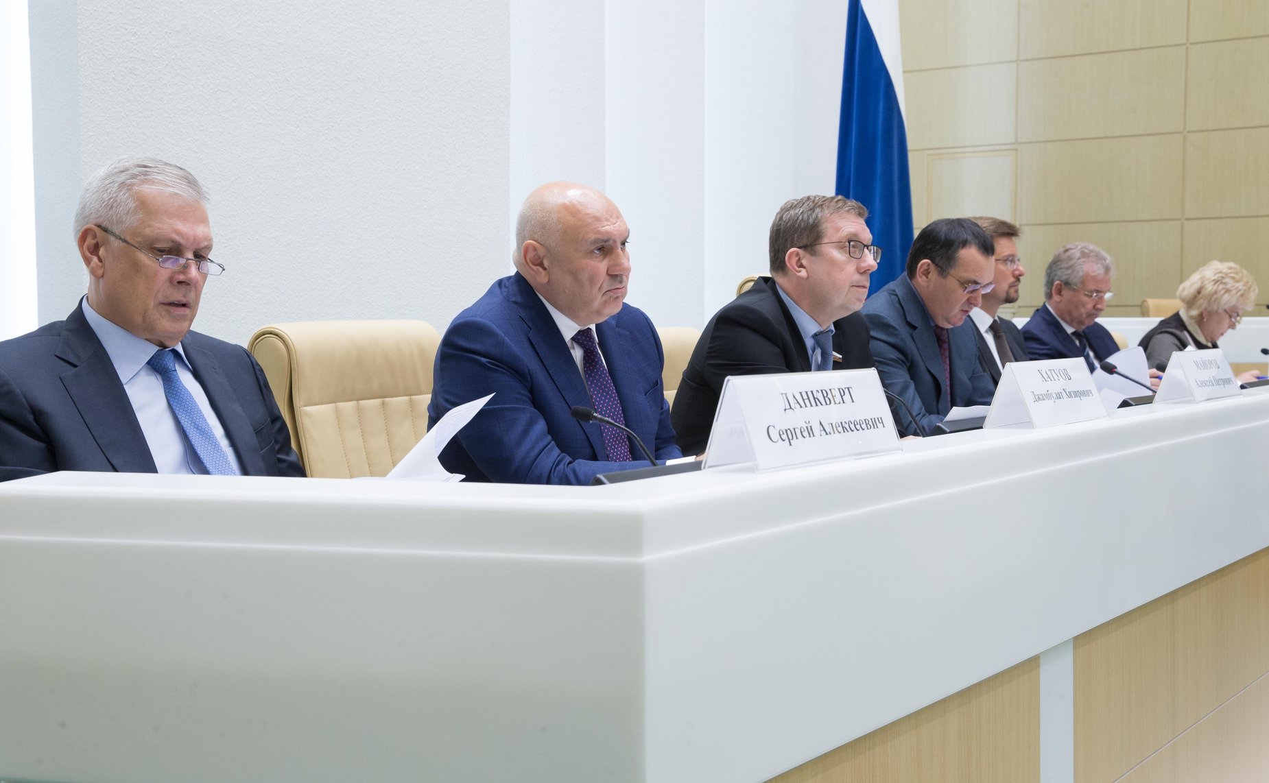 Парламентские слушания на тему «О комплексе первоочередных мер, направленных на обеспечение ускоренного развития отечественных селекции и семеноводства»