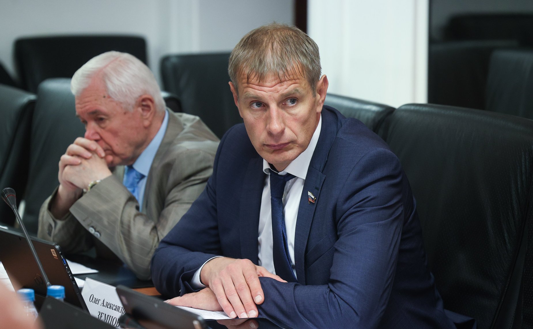 Олег Земцов