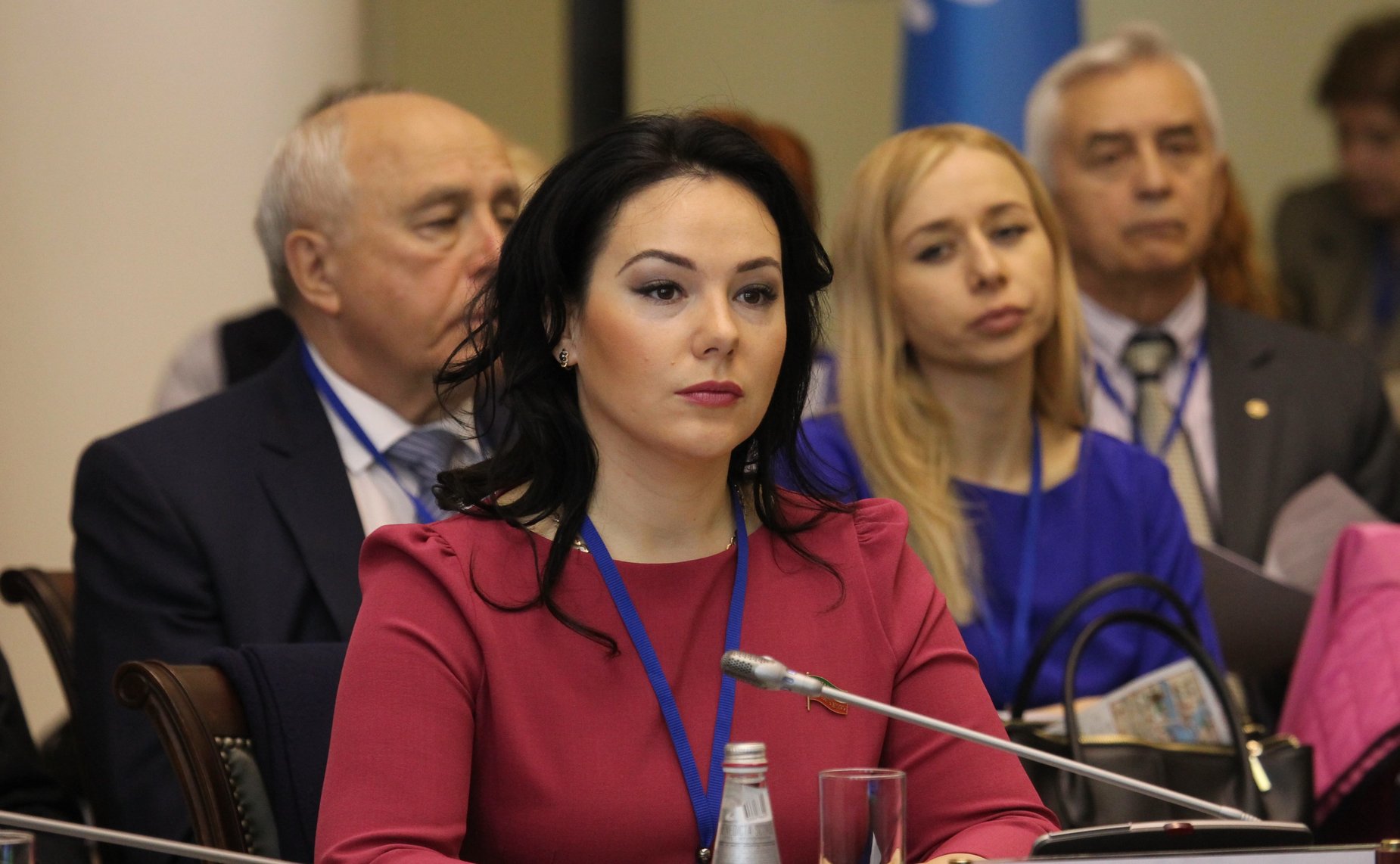 В рамках VIII Невского международного экологического конгресса остоялся «круглый стол» на тему «Современная система экологического образования и просвещения: проблемы и направления развития»