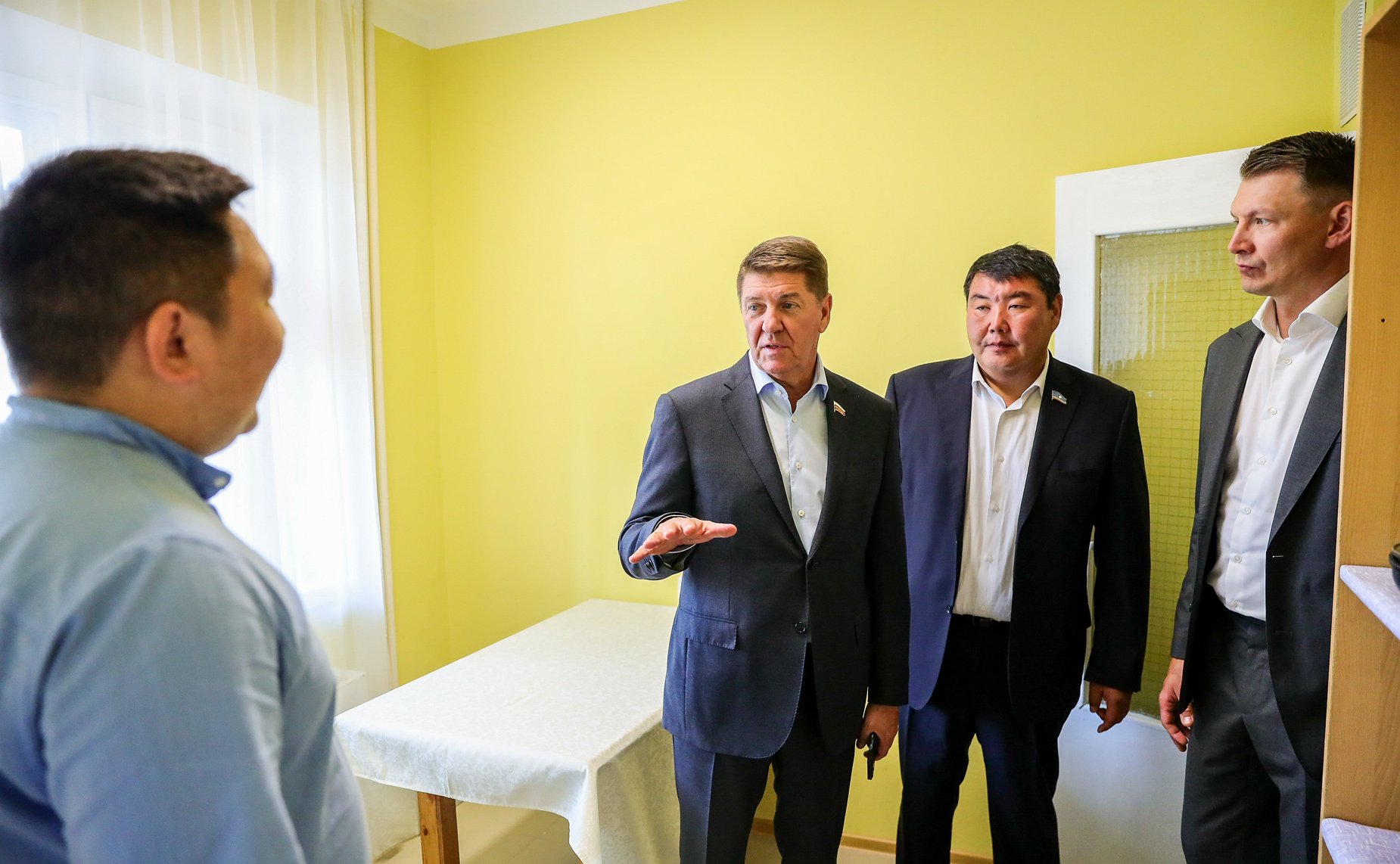 Сенаторы РФ в рамках выездного совещания Комитета СФ по федеративному устройству, региональной политике, местному самоуправлению и делам Севера посетили университеты и социальные объекты