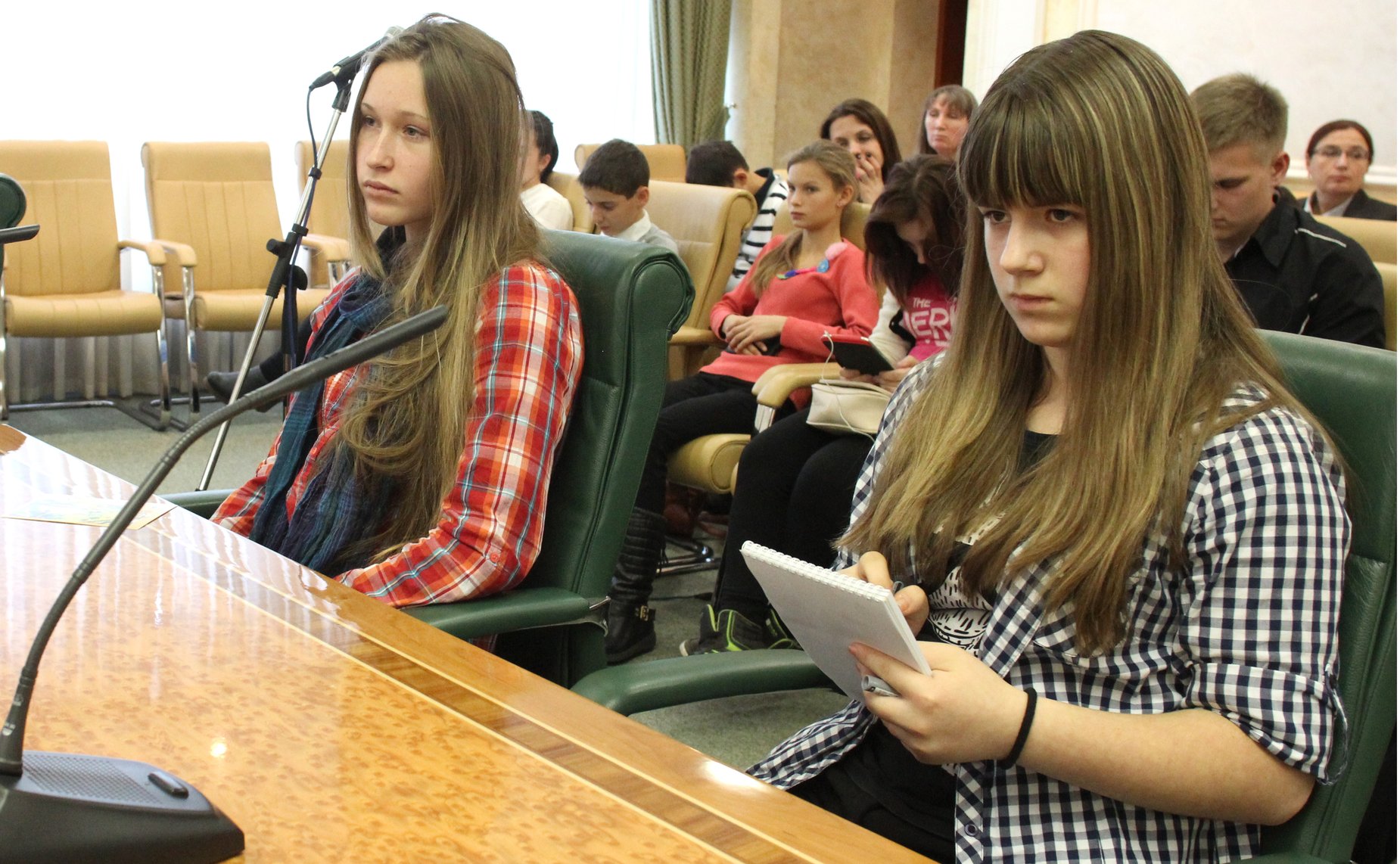 Встреча Л. Боковой и С. Горячевой с делегатами XII Международного детского экологического форума «Зелёная планета 2014»