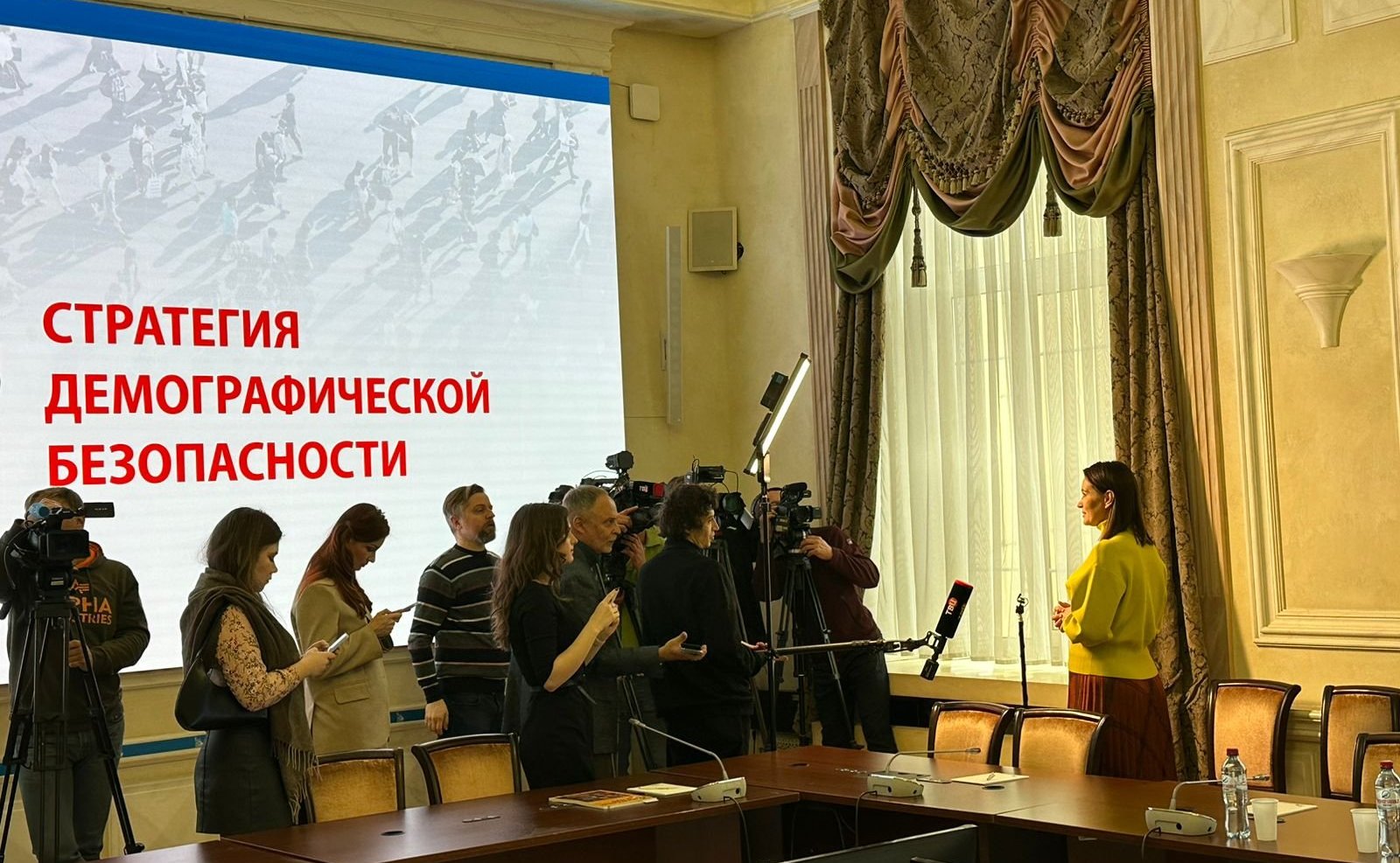 Маргарита Павлова приняла участие в общественных слушаниях «О необходимости разработки стратегии демографической безопасности»