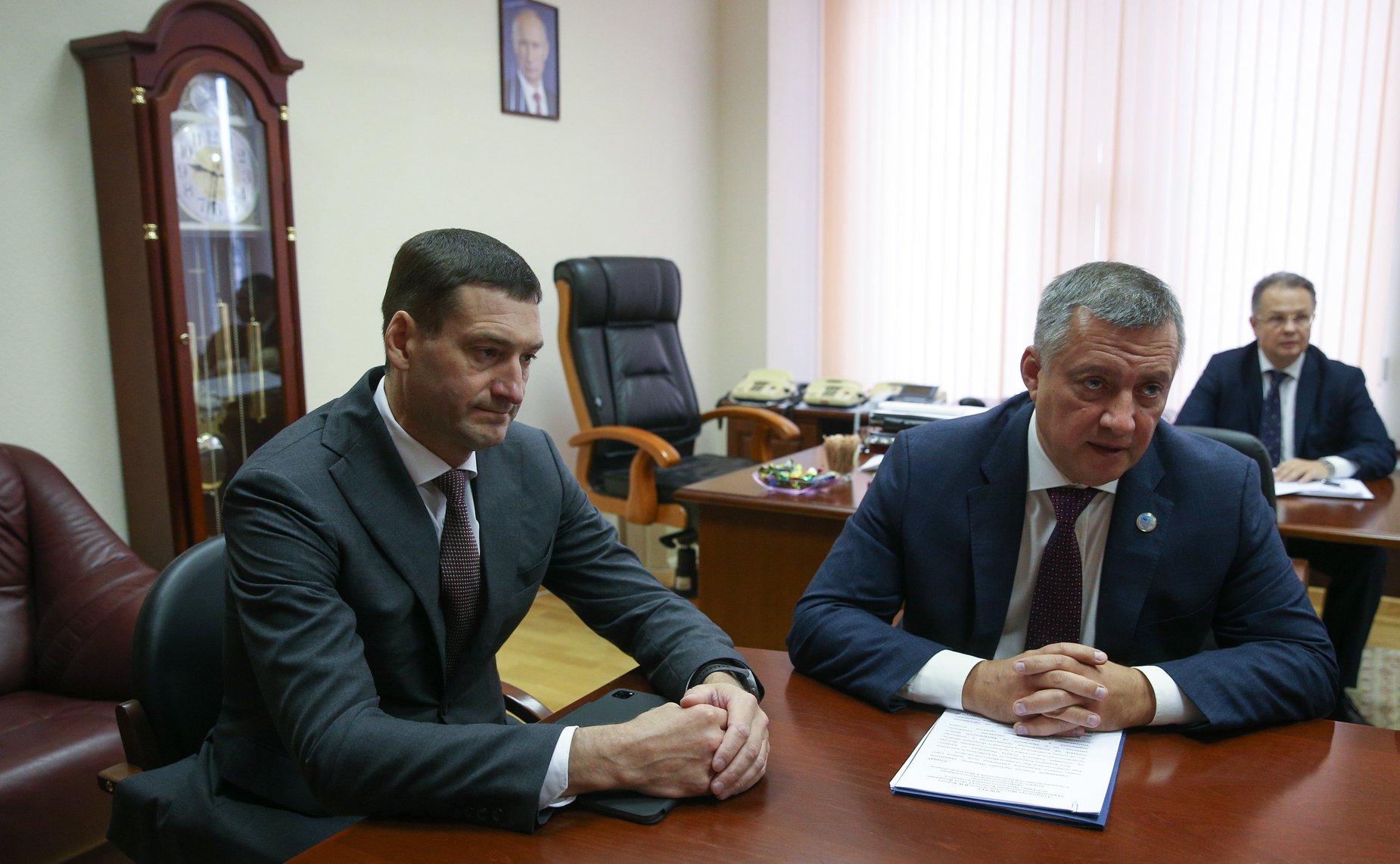 Встреча председателя Комитета СФ по аграрно-продовольственной политике и природопользованию с Губернатором Иркутской области