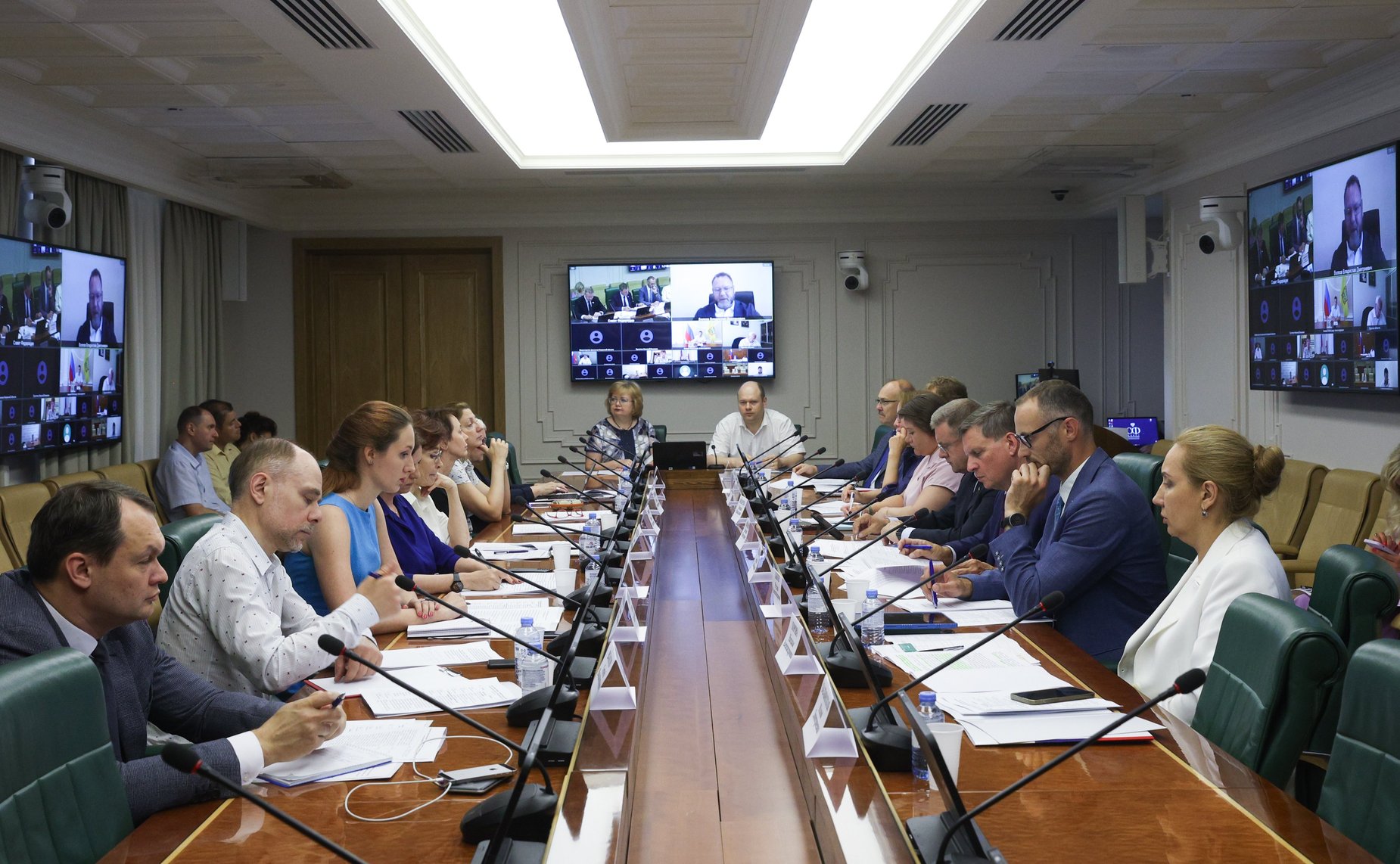 Совещание Комитета Совета Федерации по бюджету и финансовым рынкам