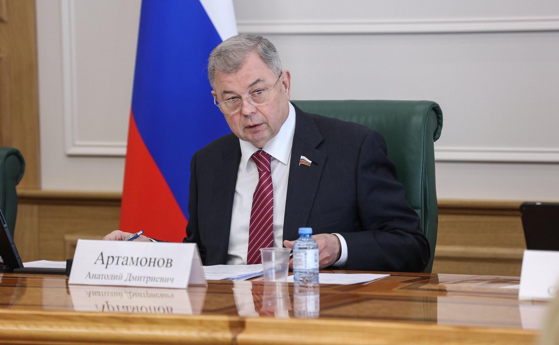 Анатолий Артамонов