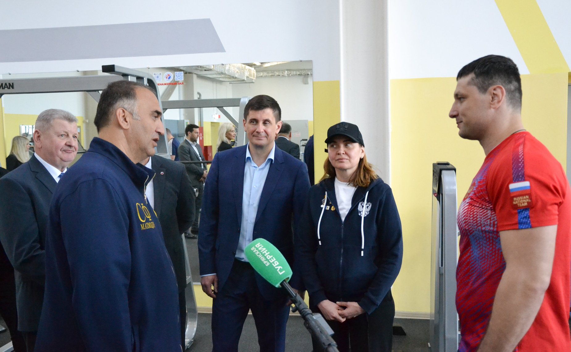 Сенаторы РФ посетили ГАУ БО «Дворец единоборств имени Артёма Осипенко» (г. Брянск)