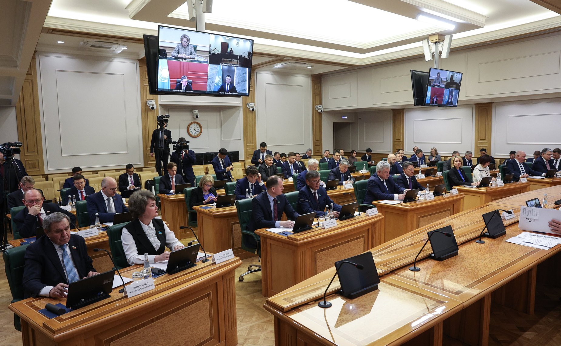 19-е заседание Комиссии по сотрудничеству между Советом Федерации и Сенатом Парламента Республики Казахстан