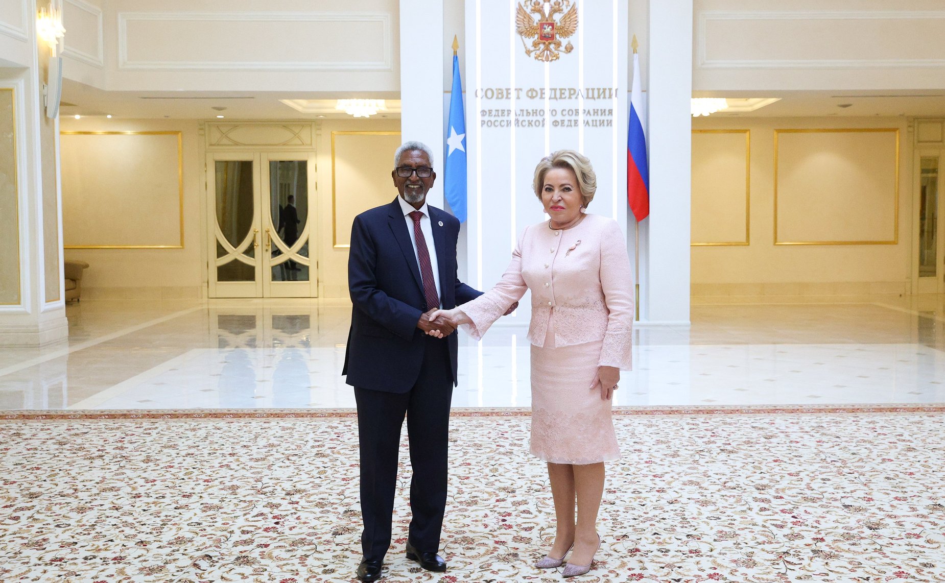 Валентина Матвиенко провела встречу с Председателем Сената Федерального парламента Федеративной Республики Сомали Абди Хаши Абдуллахи