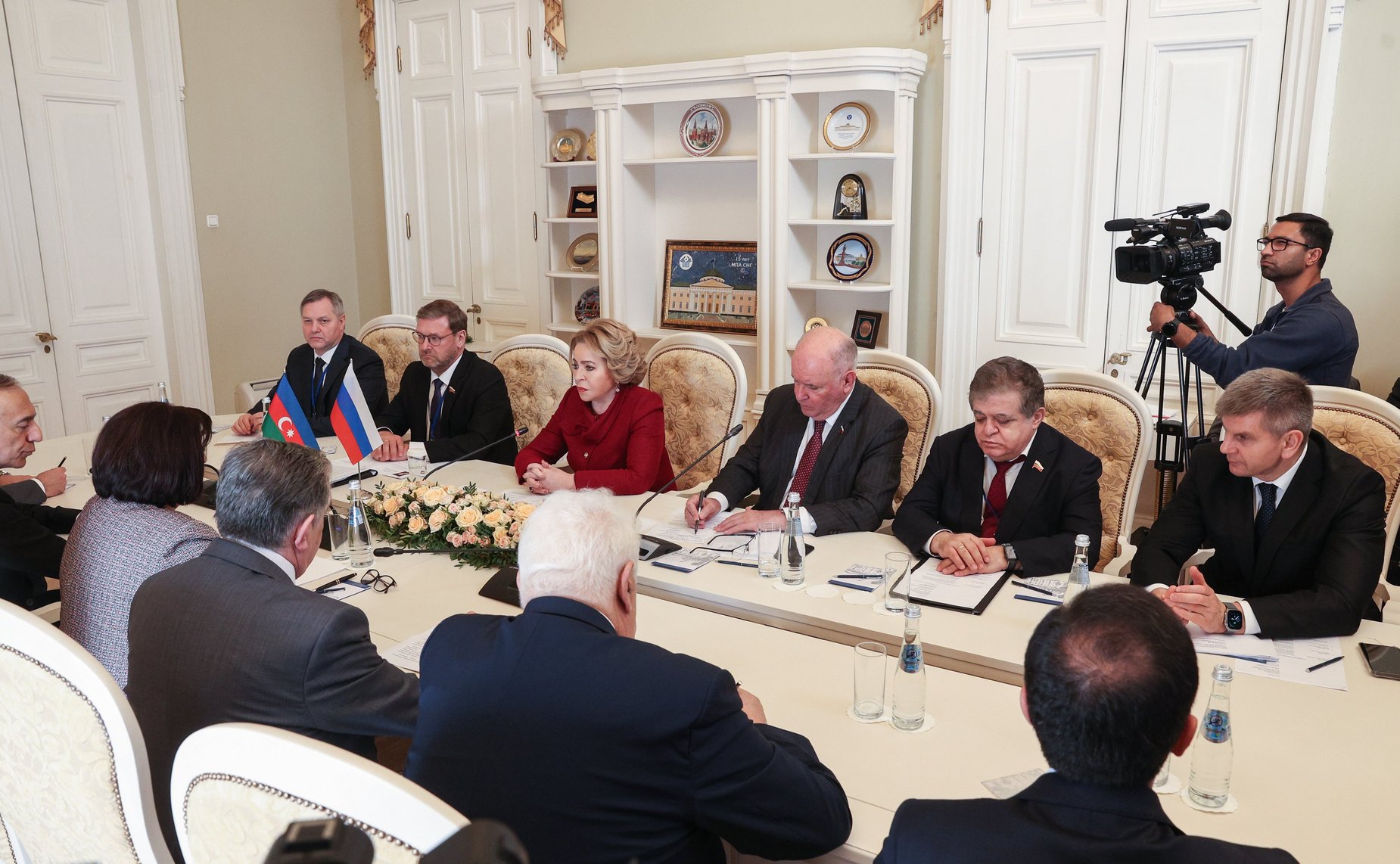 Валентина Матвиенко провела встречу с Председателем Милли Меджлиса Азербайджанской Республики Сагибой Гафаровой