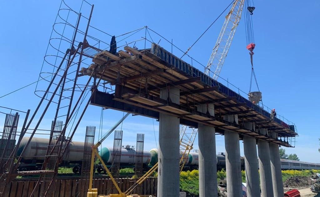 Юлия Лазуткина проверила ход работ на крупнейшей дорожной стройке Пензы