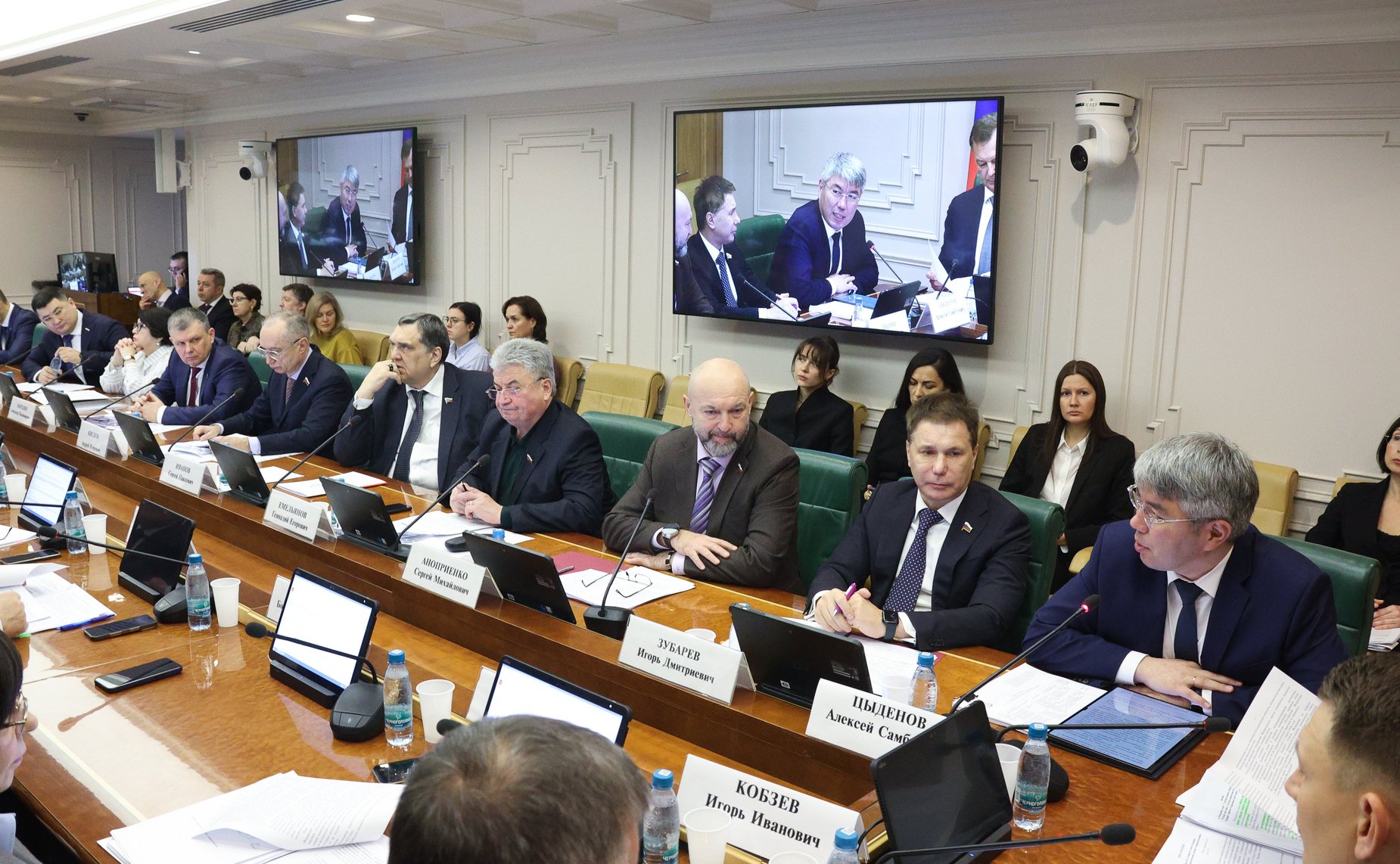 Заседание Комитета Совета Федерации по аграрно-продовольственной политике и природопользованию