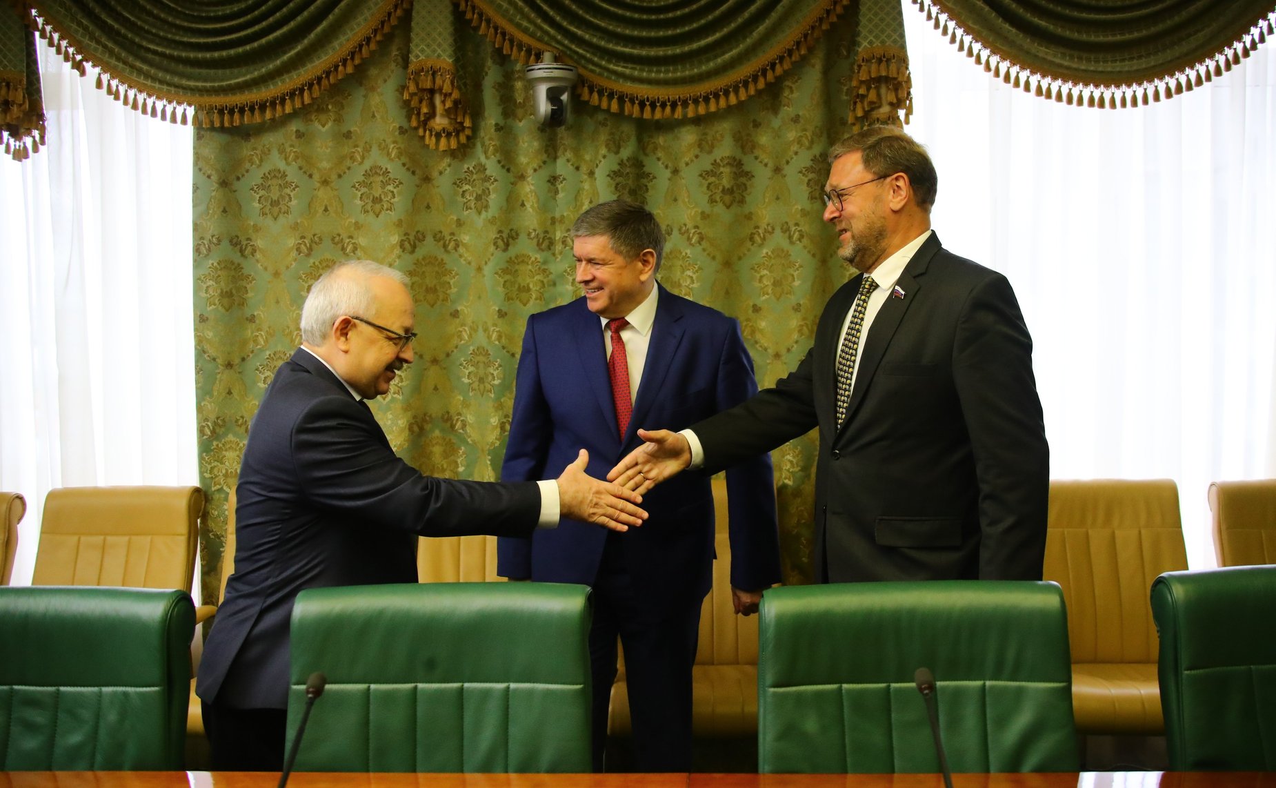 Встреча Константина Косачева с чрезвычайным и полномочным послом Республики Молдова в РФ