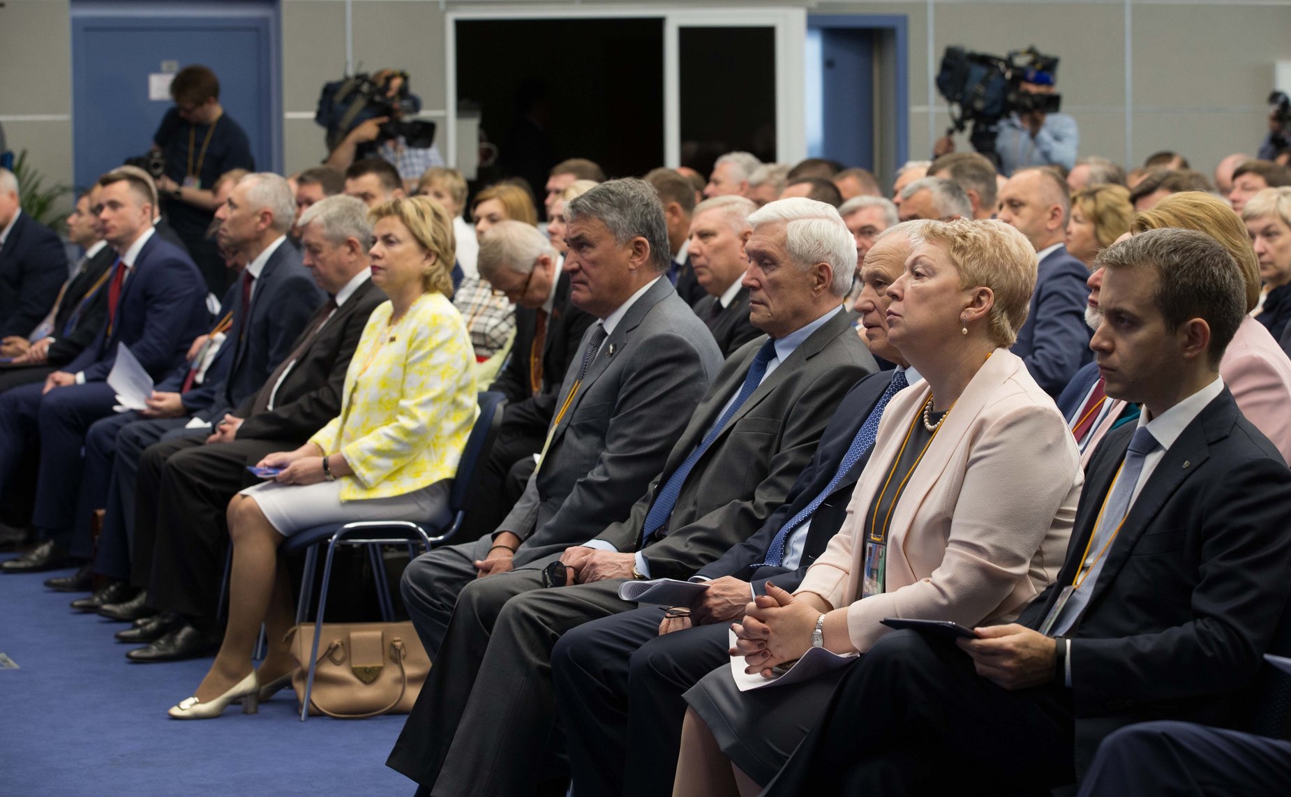 Пленарное заседание Четвертого форума регионов России и Беларуси