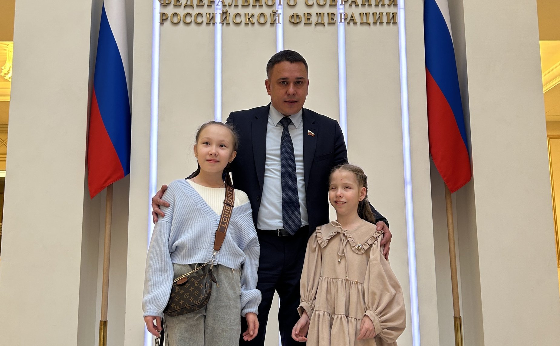 Айрат Гибатдинов встретил в Совете Федерации гостей из Ульяновска