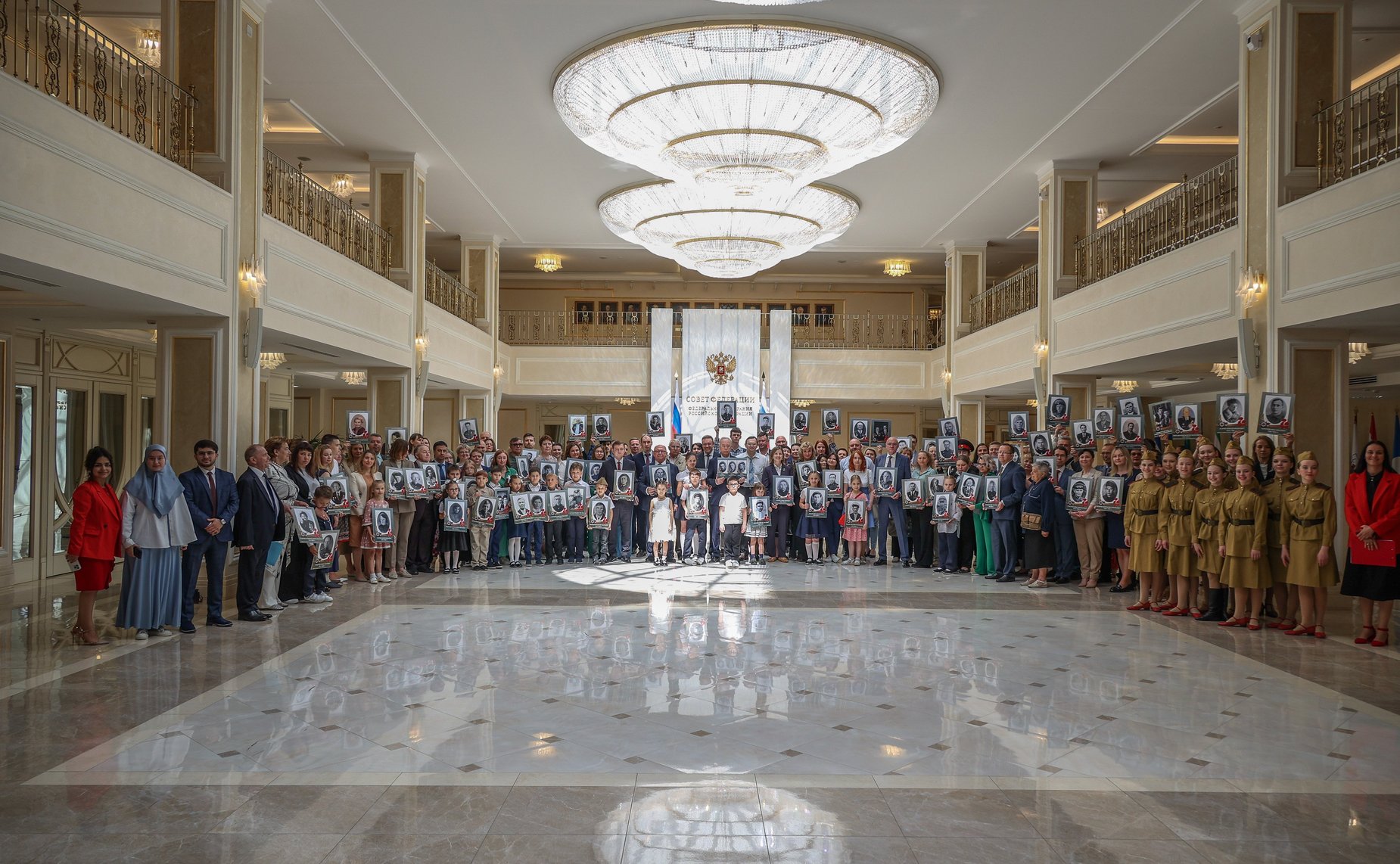 В Совете Федерации состоялась торжественная церемония открытия выставки «Память поколений»